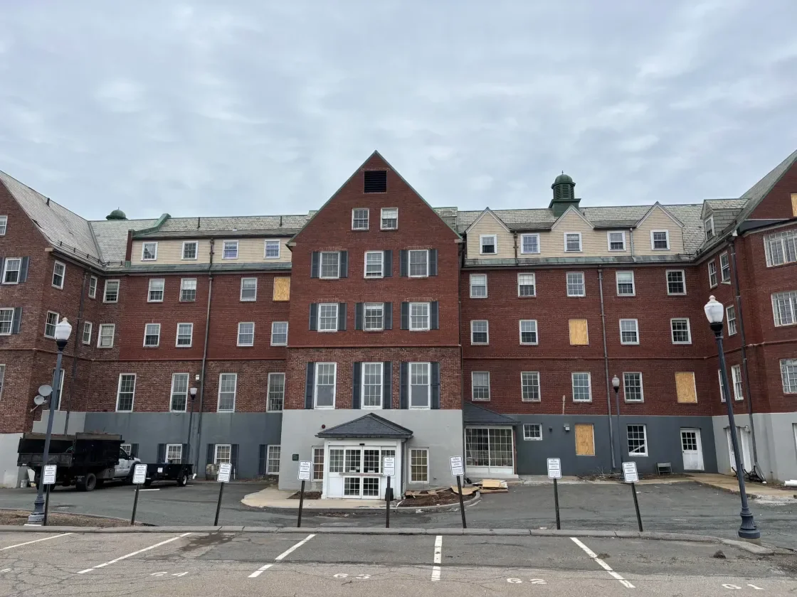 Community pushes back against proposed Parker Hill Ave. projects — JP Gazette