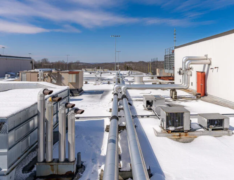 What Should Northwest Arkansas Property Managers Check on Commercial Roofs in Winter?