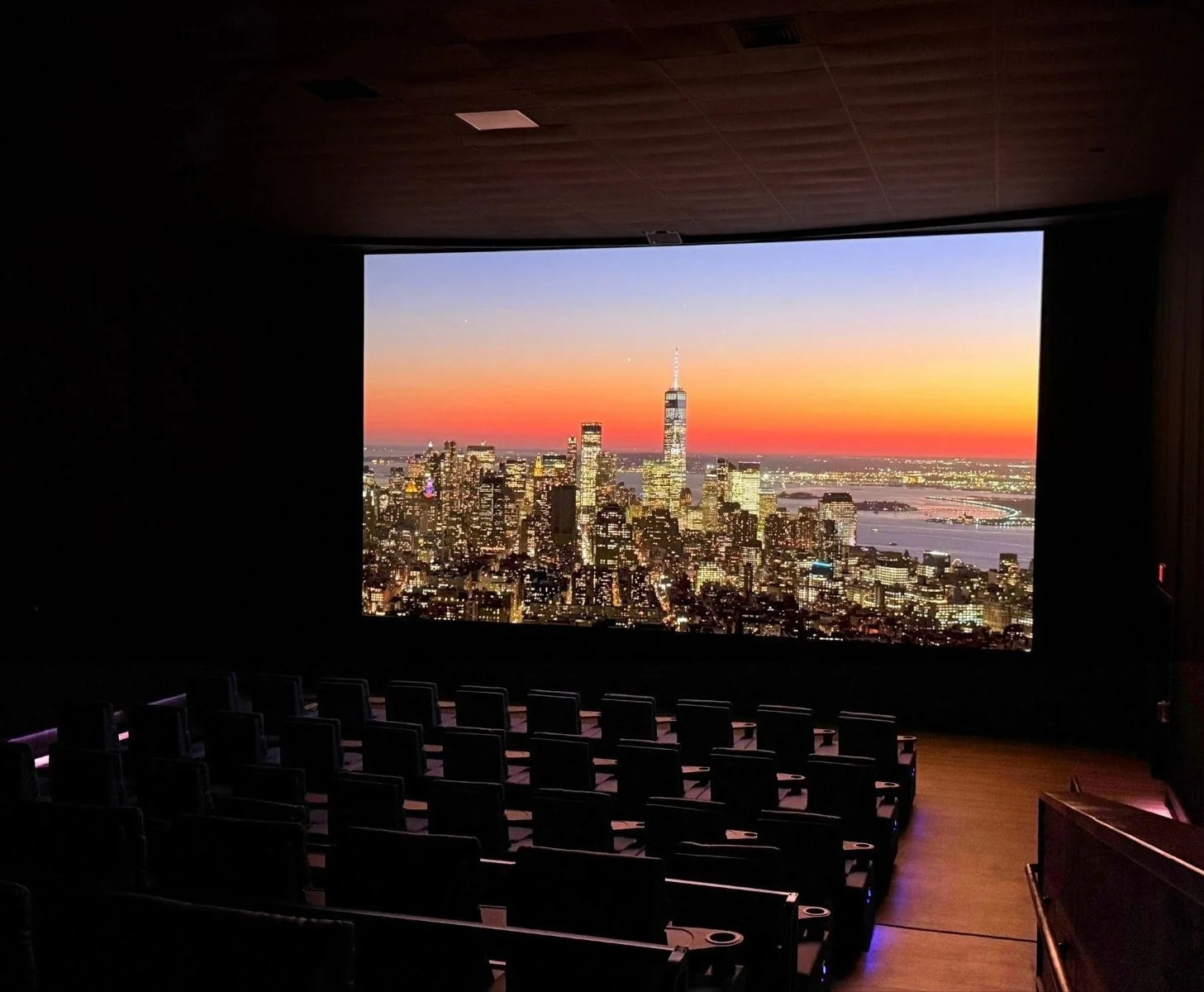 DLS installs 4K CineLEDMAX LED cinema screen at ICON Cinemas
