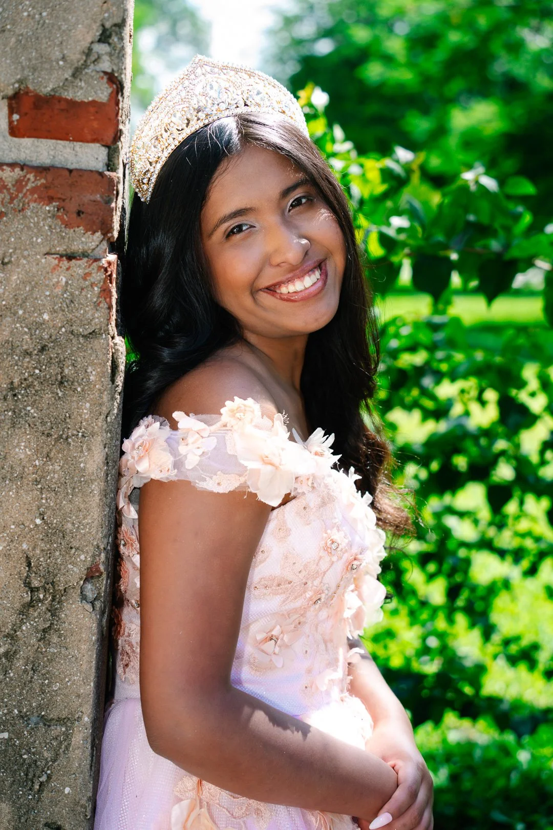 Bella_QuincePhotoshoot_20260926_09840.jpg