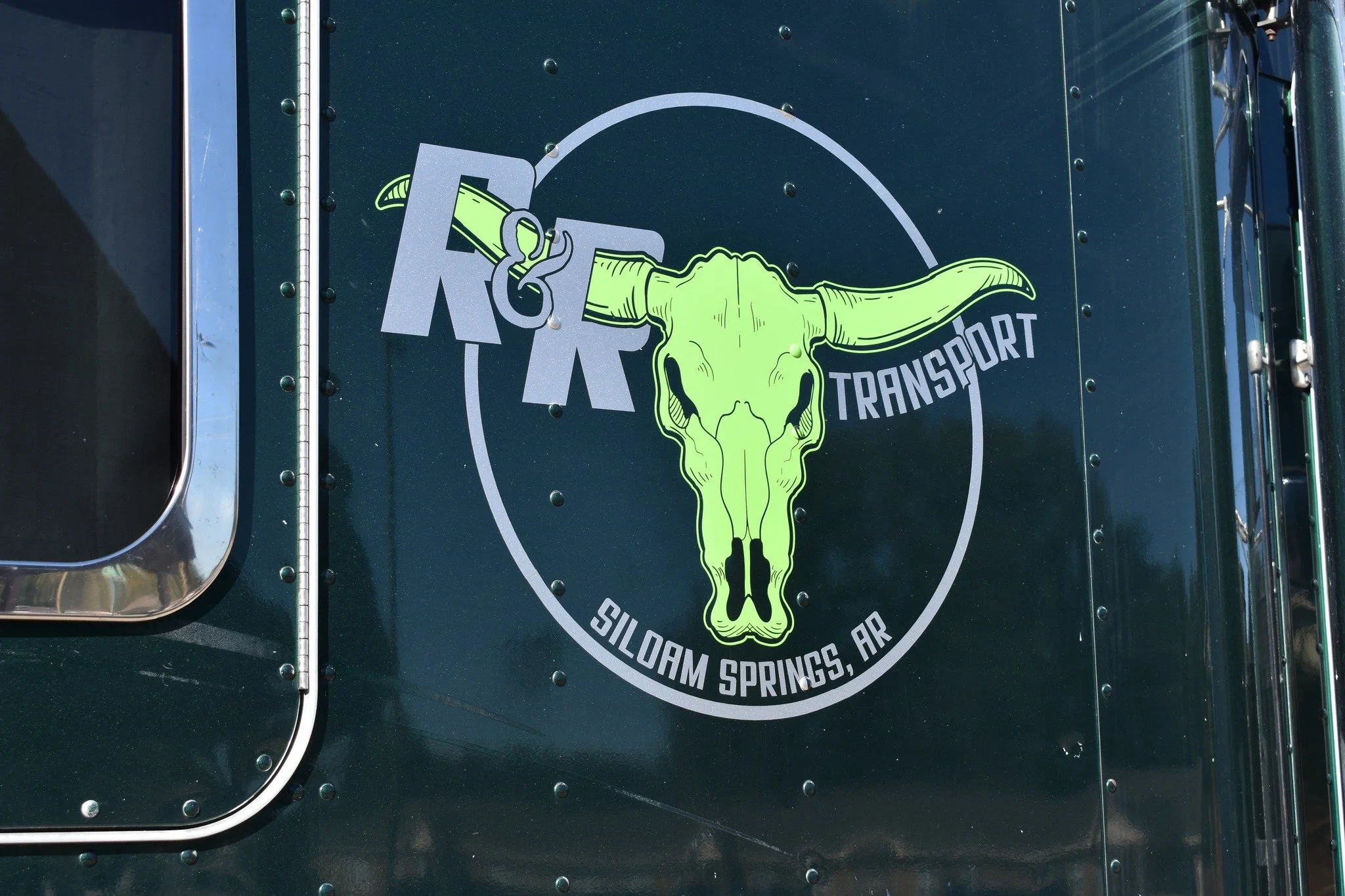 R & R Transport Vehicle Graphics
