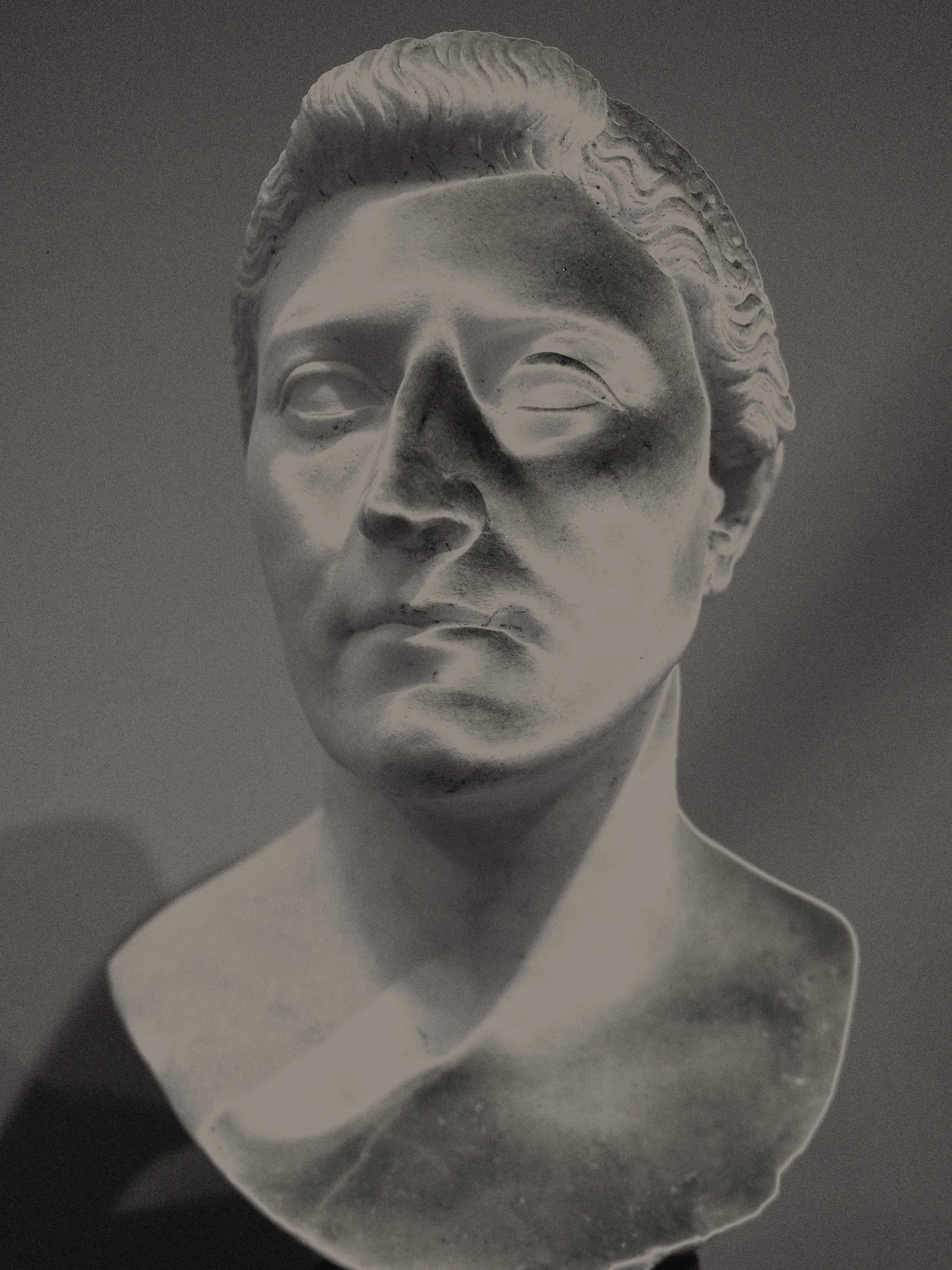 greek busts - 5 of 13.jpeg