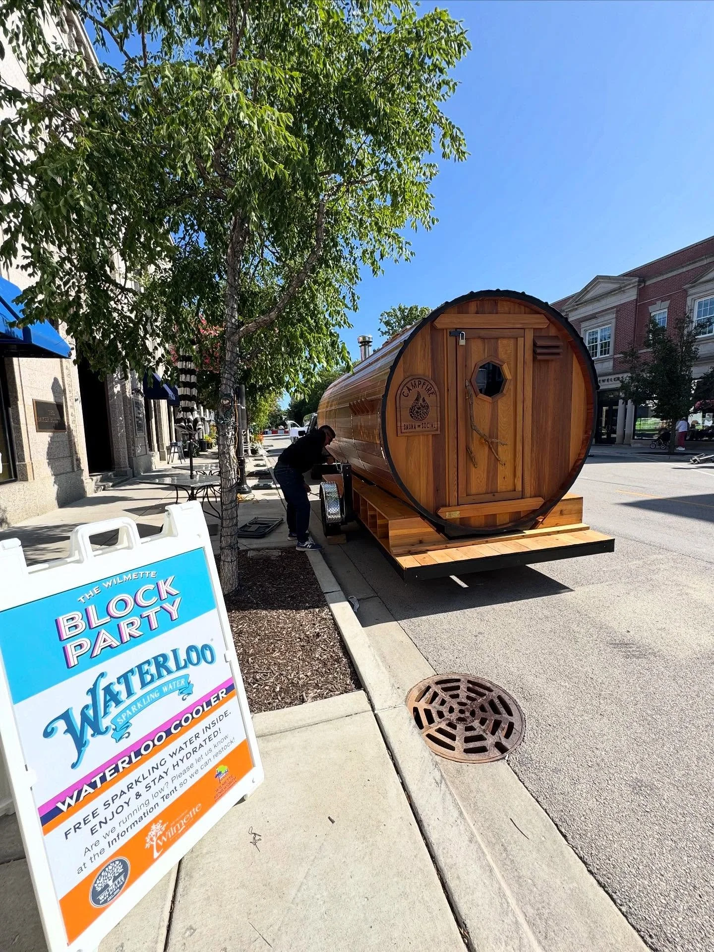 We had the *best* day at the Wilmette Block Party this past Saturday ☀️. We loved meeting so many of you! 
Whether you&rsquo;re a sauna-enthusiast or just sauna-curious 😉, we&rsquo;re so happy you&rsquo;re here. 
Come see us around the Campfire soon