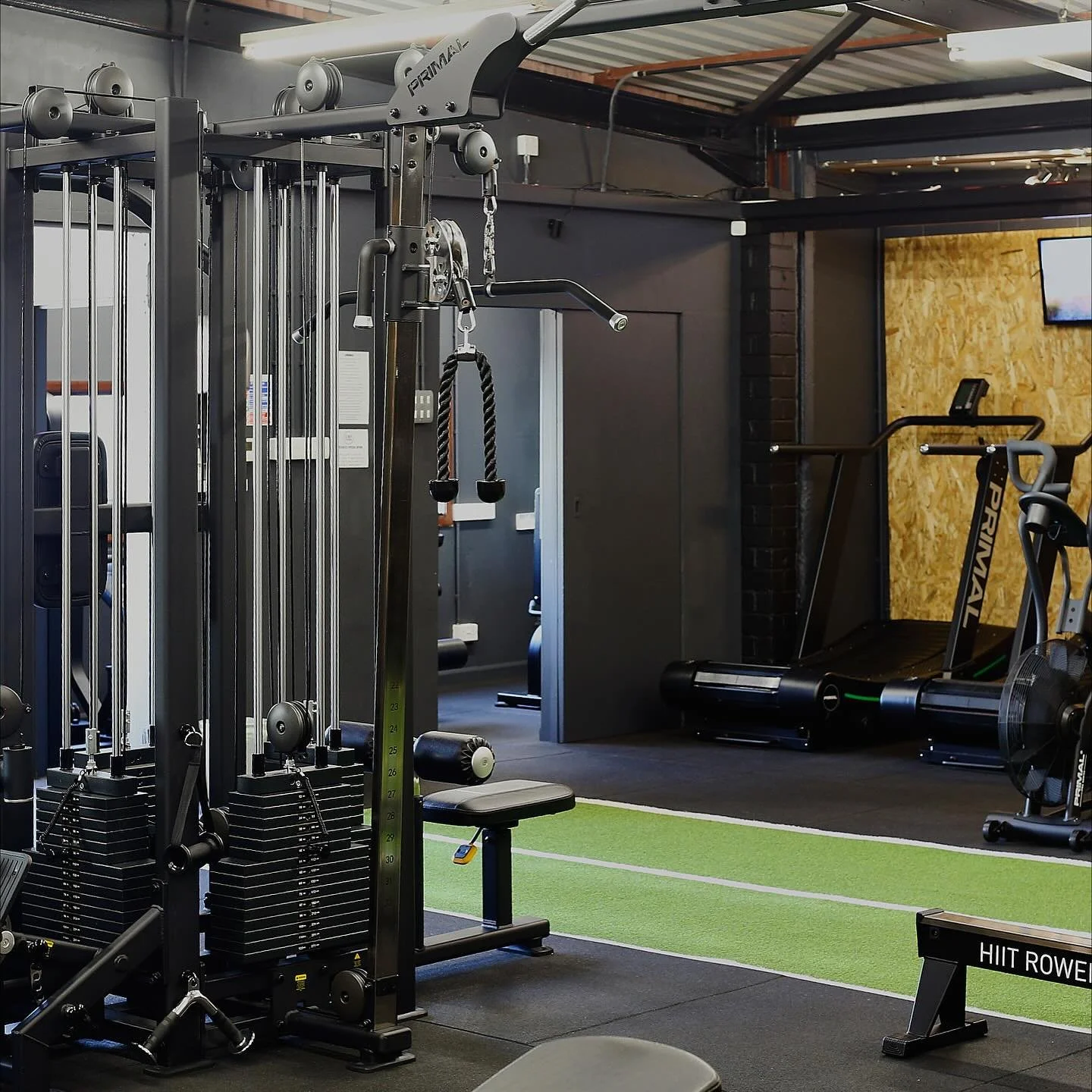 If you&rsquo;re new to our journey this is where we&rsquo;ve come from. 

Tap the ❤️ if you remember where we used to workout 💪

#gym #keswick #fitness #beyondfitnesskeswick