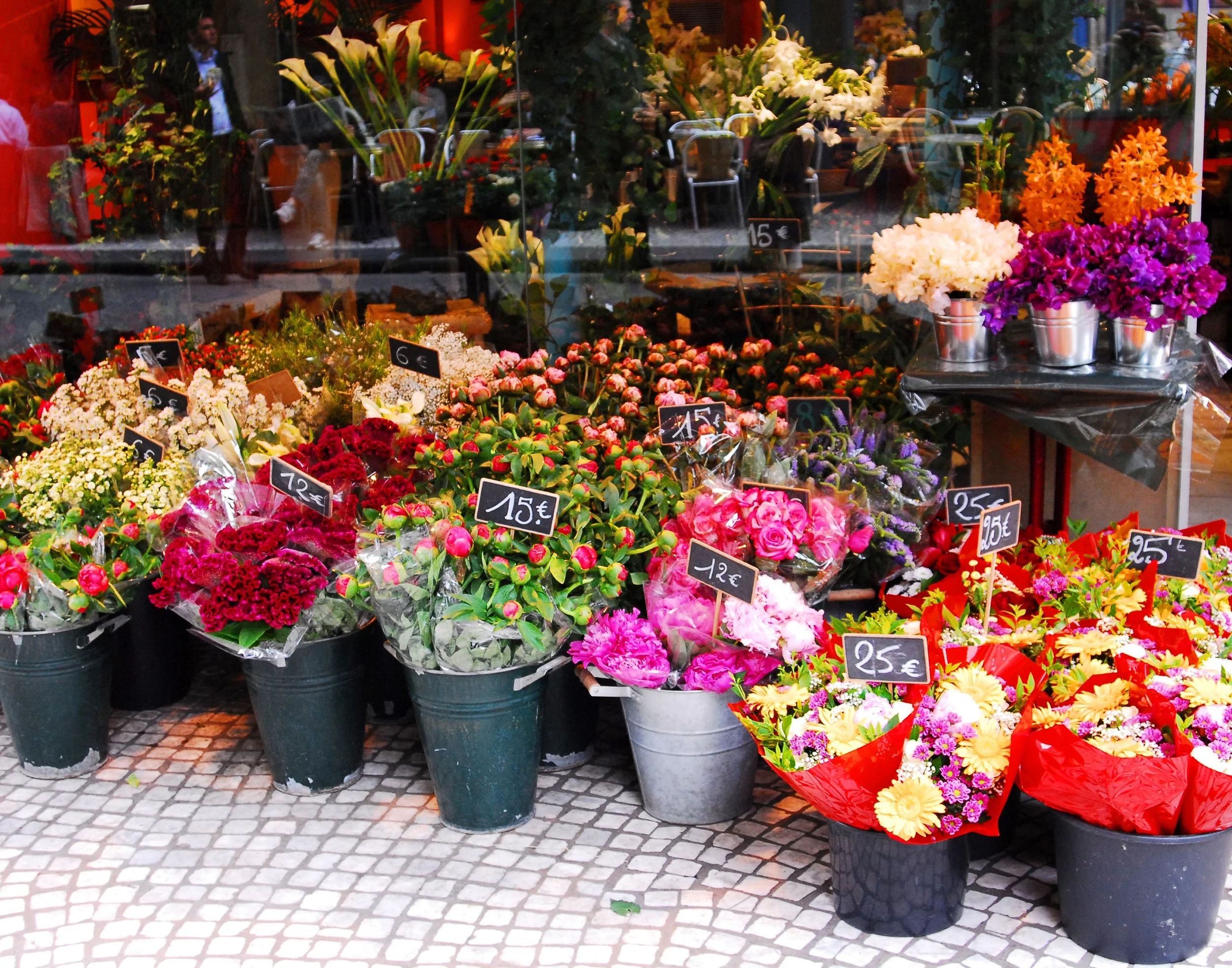Flowers in Paris.jpg