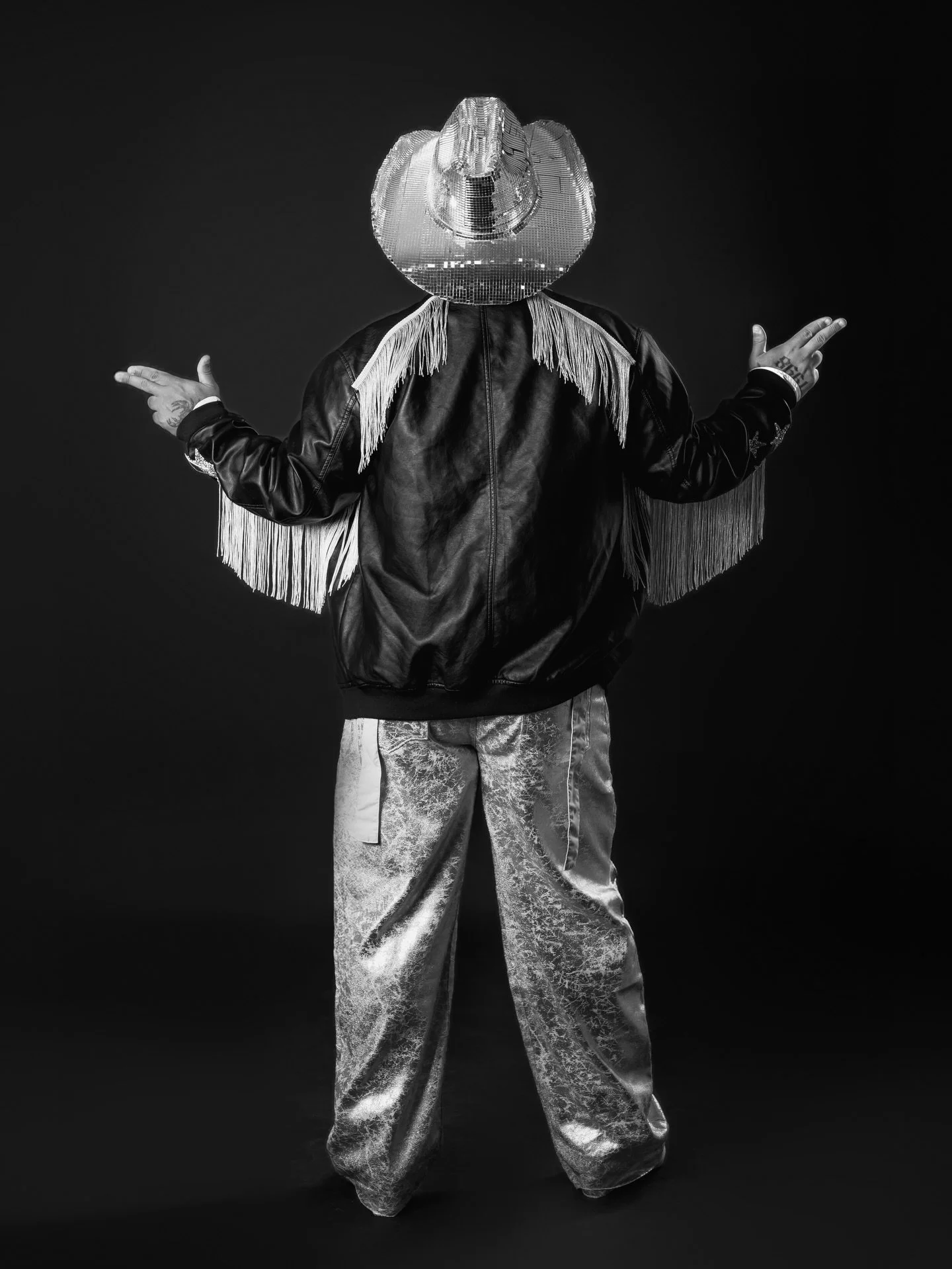 Produ&ccedil;&atilde;o especial para o maior beyhive do mundo 🤍
@victordansborges 

#ensaiofotogr&aacute;fico