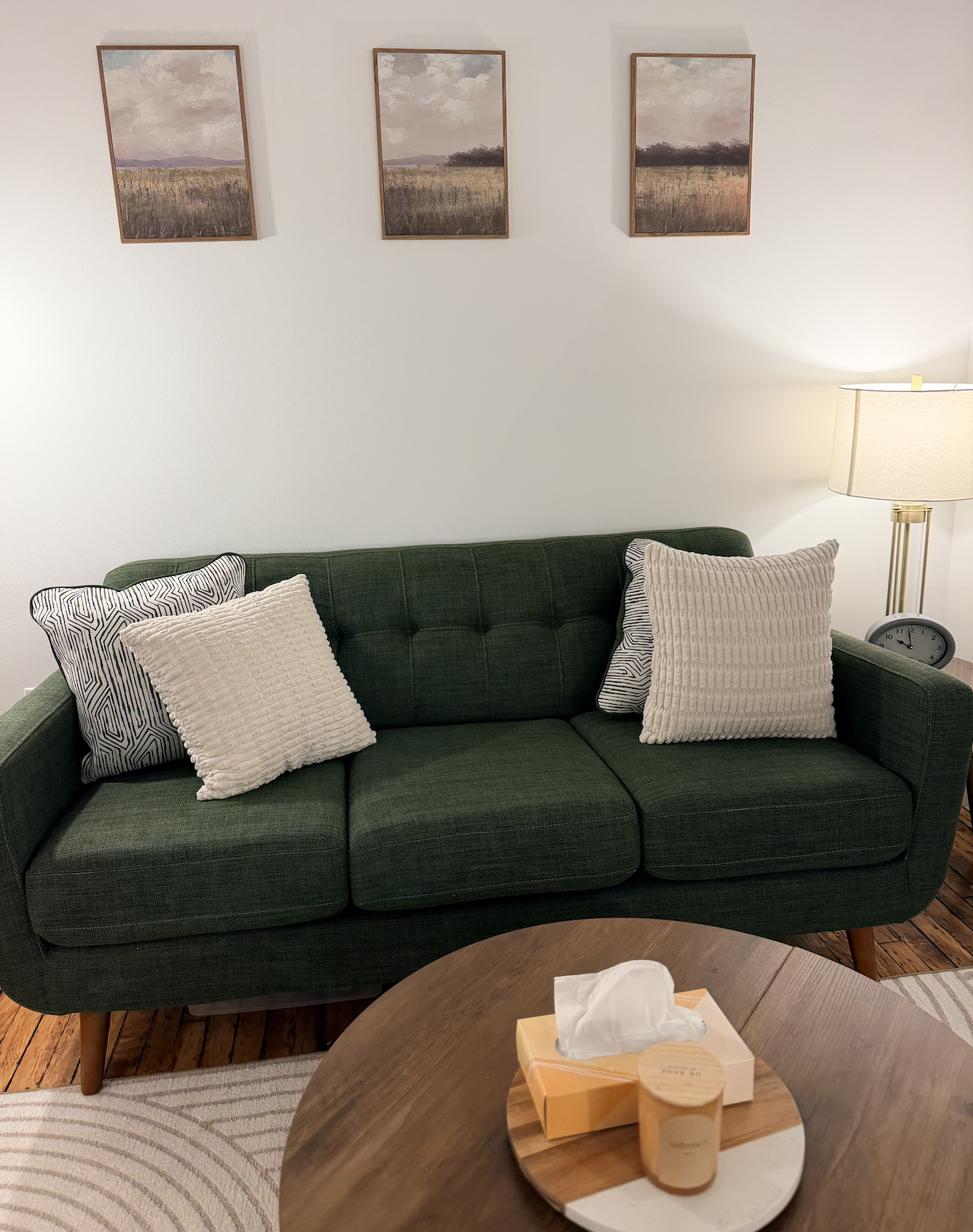 Comfortable, peaceful therapy office in Avondale, Chicago