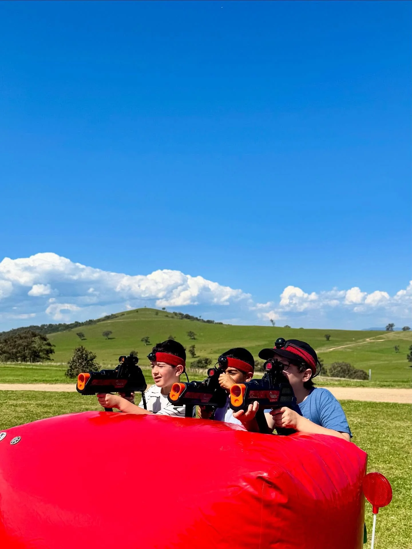 Ryley celebrated turning 10 with an epic day of laser tag, and what a party it was! From the very first game, the kids brought energy, strategy, and loads of teamwork as they battled it out across a range of exciting game modes. They worked together 