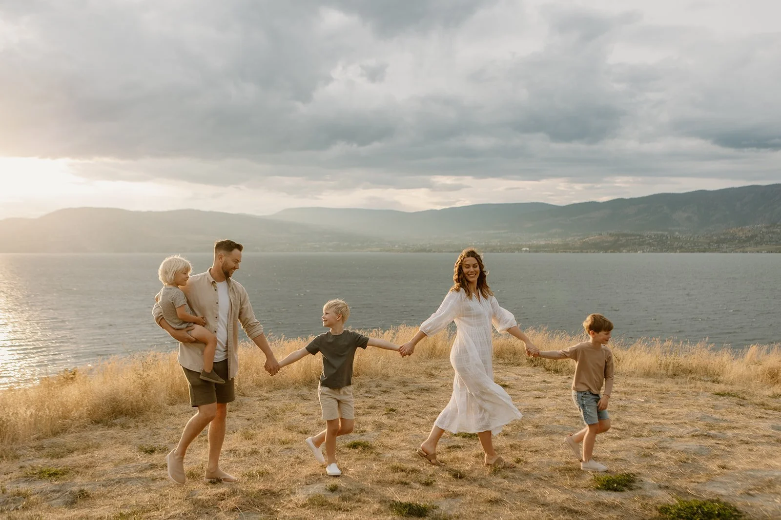 CEDAR CREEK PARK, KELOWNA