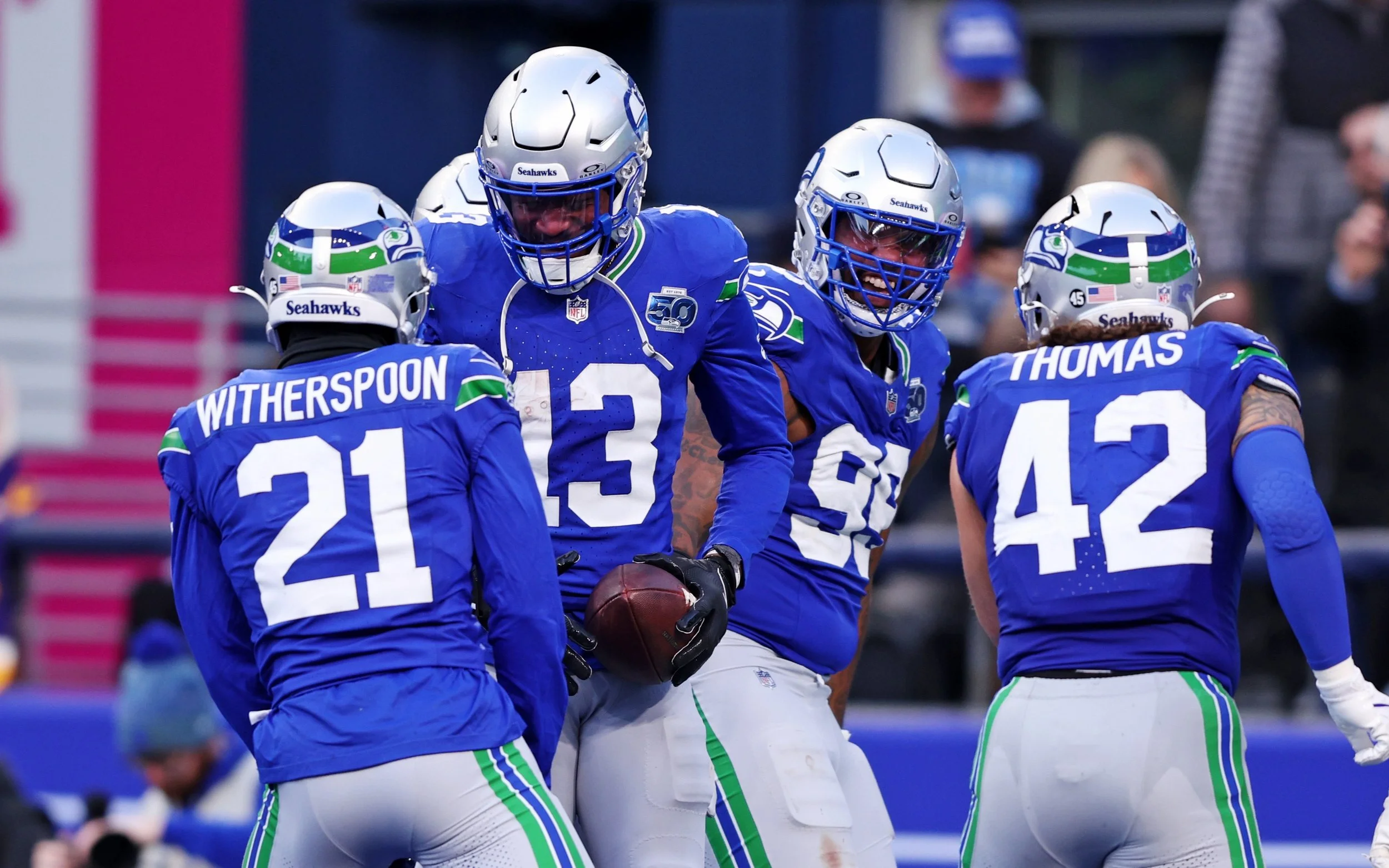 AP All-Pro Voters Underestimate Power of Seahawks’ ‘Darkside’ Defense