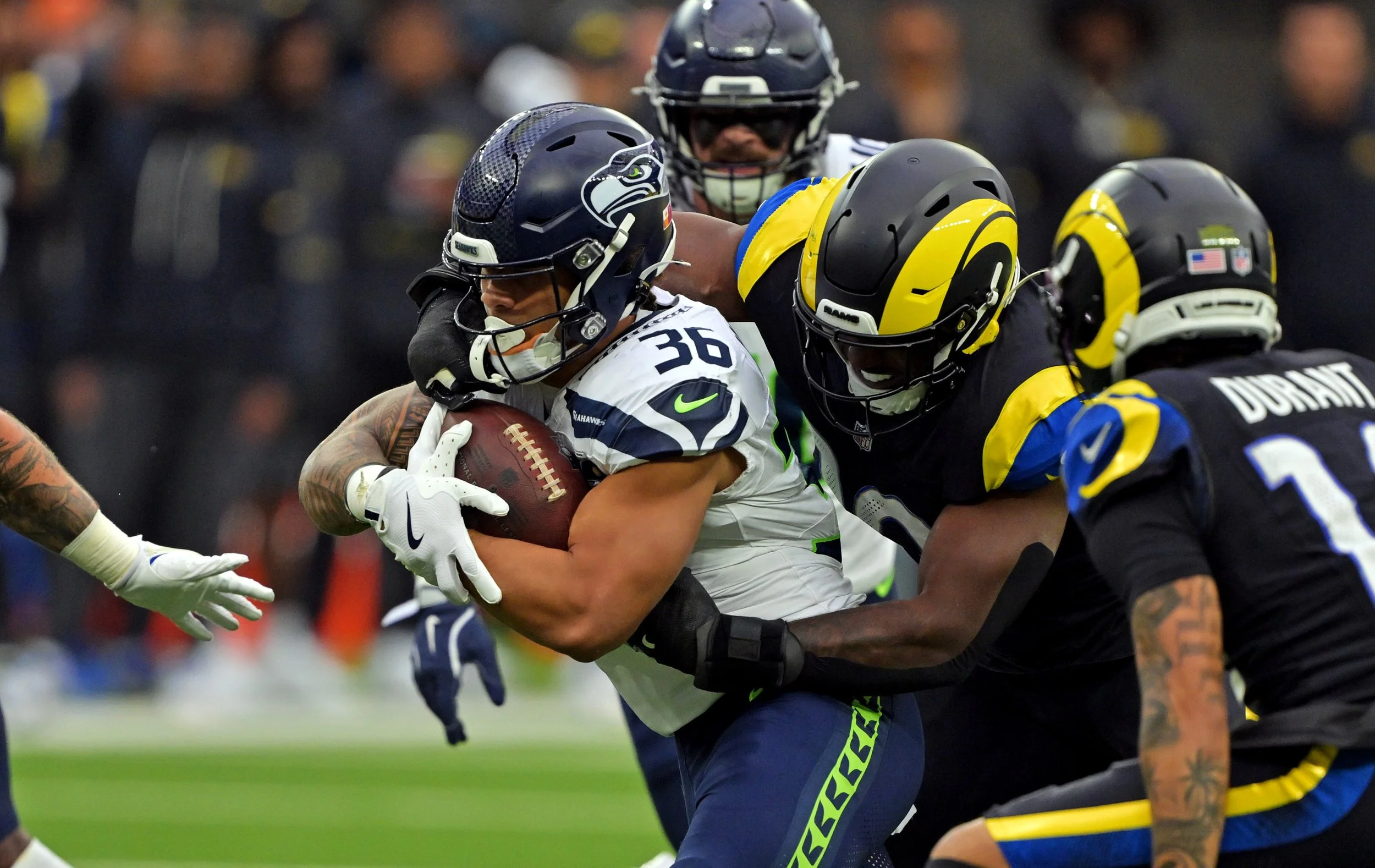 Analysis: How Will Seahawks Replace Zach Charbonnet Heading Into NFC Championship Game?