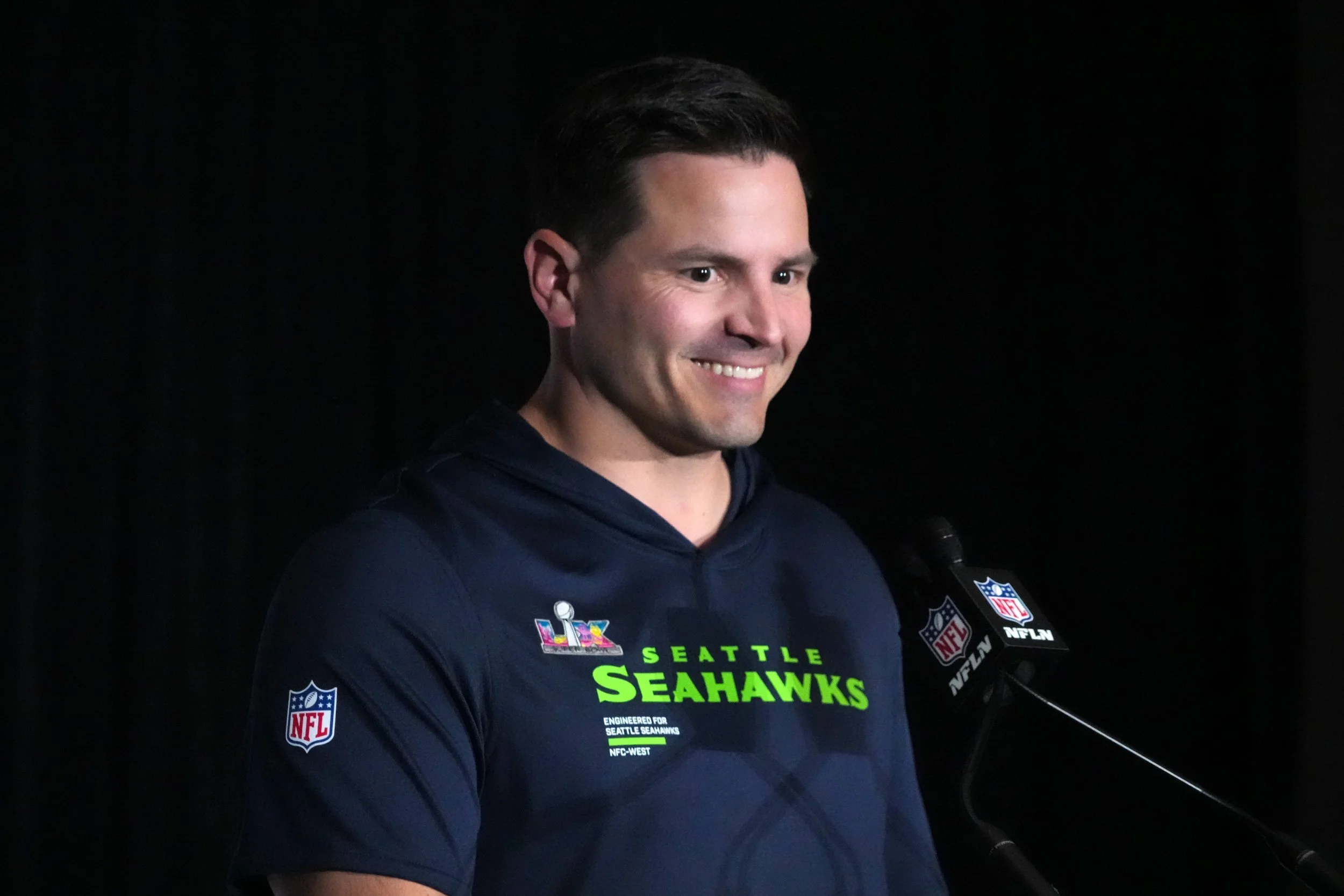 ‘Everything You Want in a Head Coach’: Seahawks Eager to Earn Mike Macdonald Historic Super Bowl Win