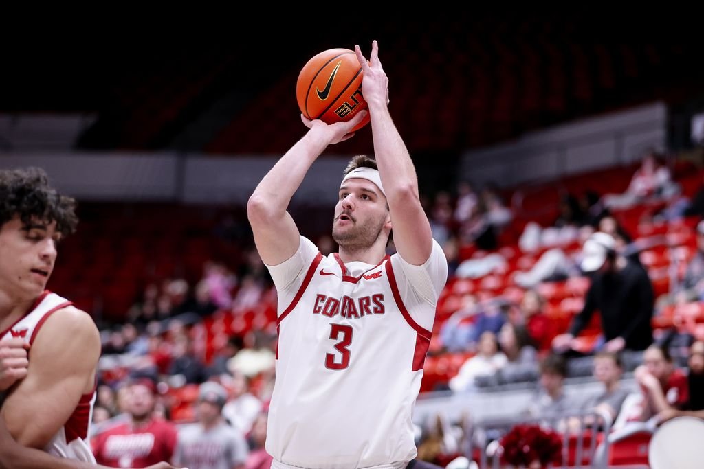 Offensive Explosion Guides Washington State to Blowout 87-70 Win vs. Pacific