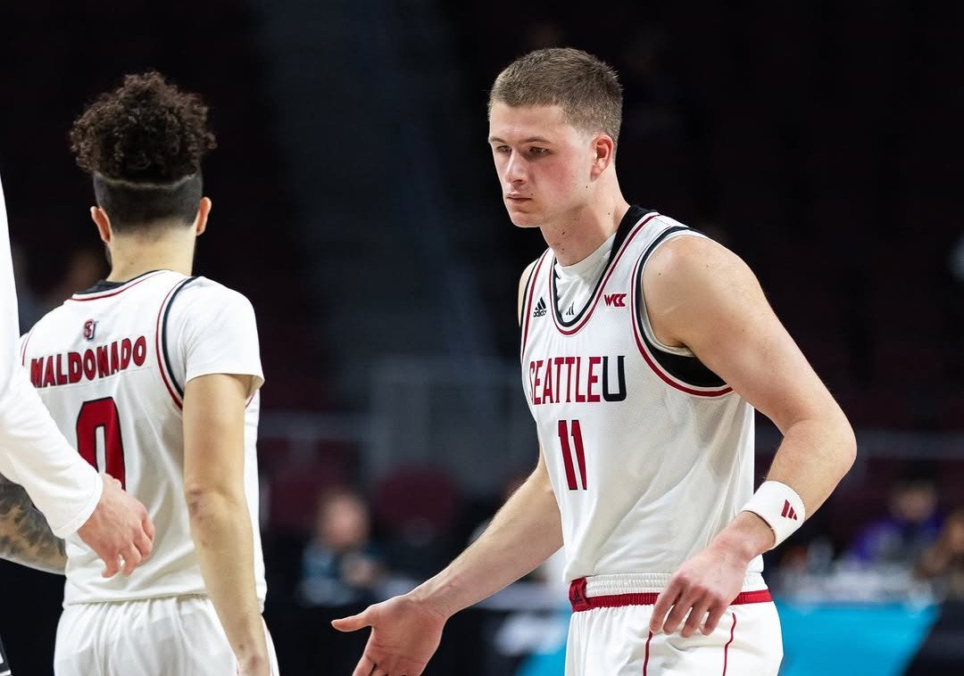 Redhawks Squeak Out Defensive Slugfest, Edge Toreros in WCC Tournament