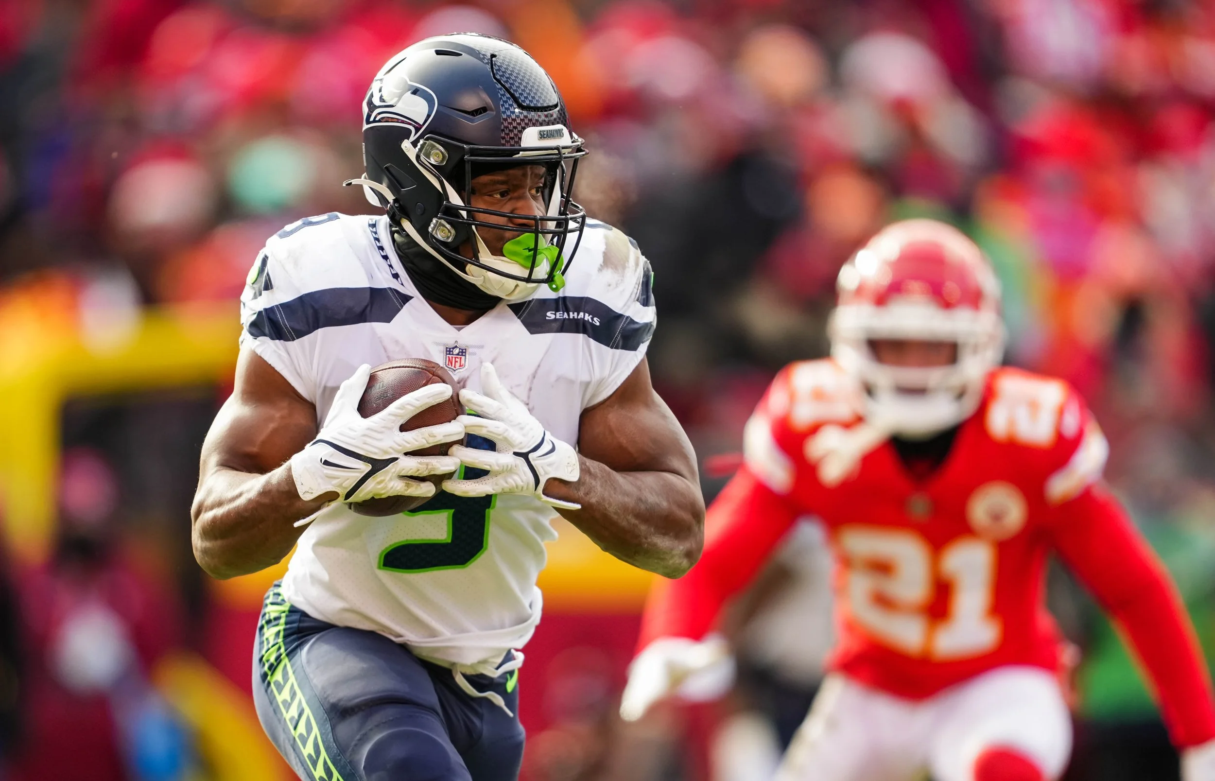 Seahawks Lose Super Bowl MVP as Ken Walker III Bolts for Chiefs