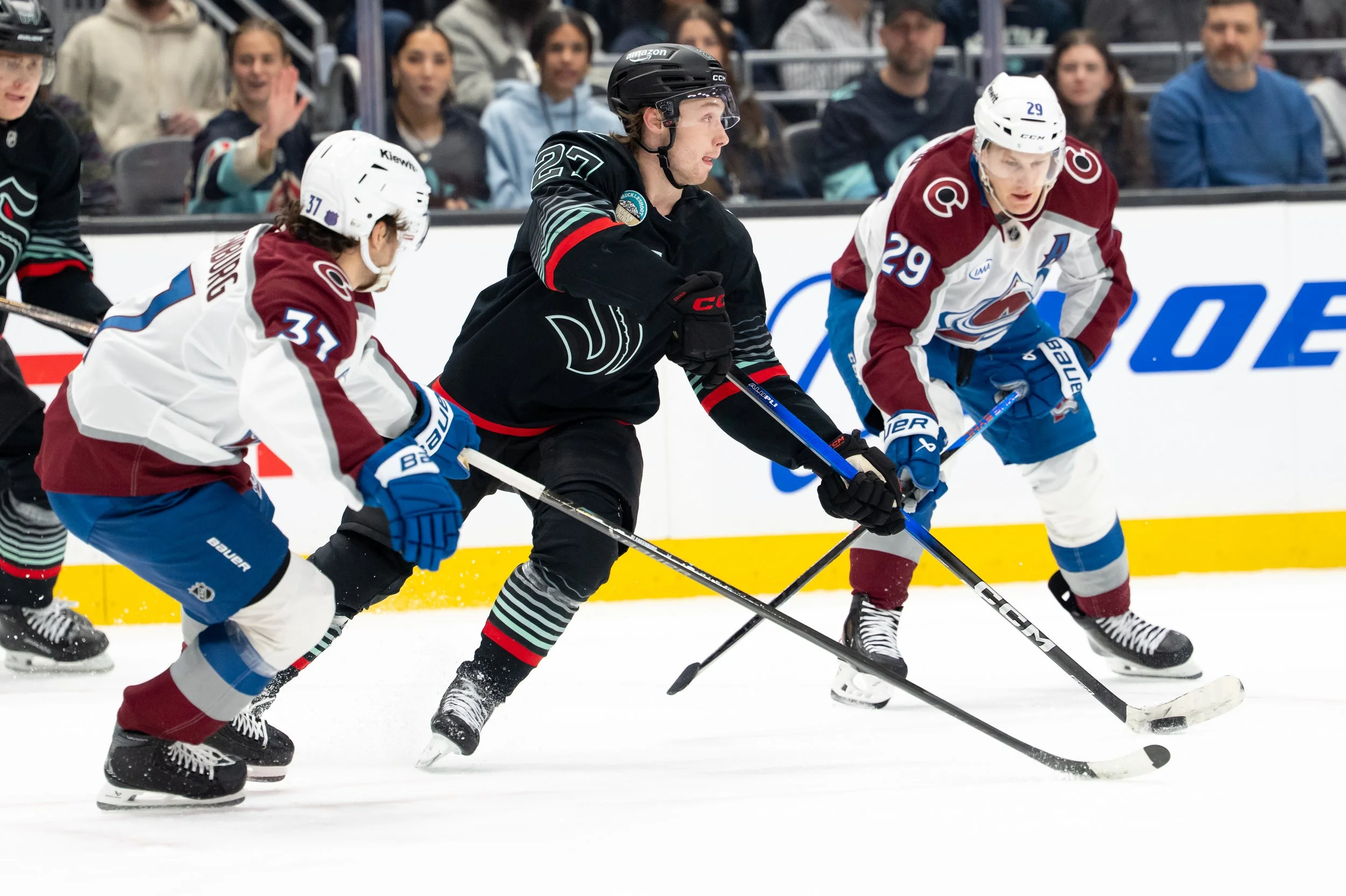 Kraken Fall Out of Playoff Spot as Skid Continues in 5-1 Loss to Avalanche