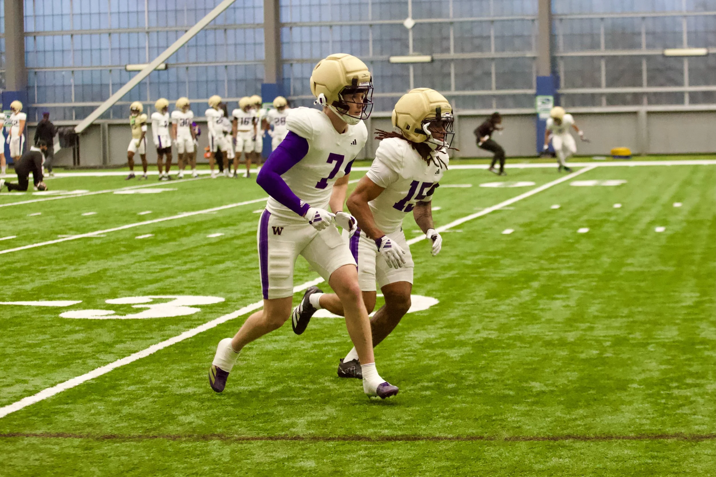 Washington Huskies Take Over Seahawks Practice Facility