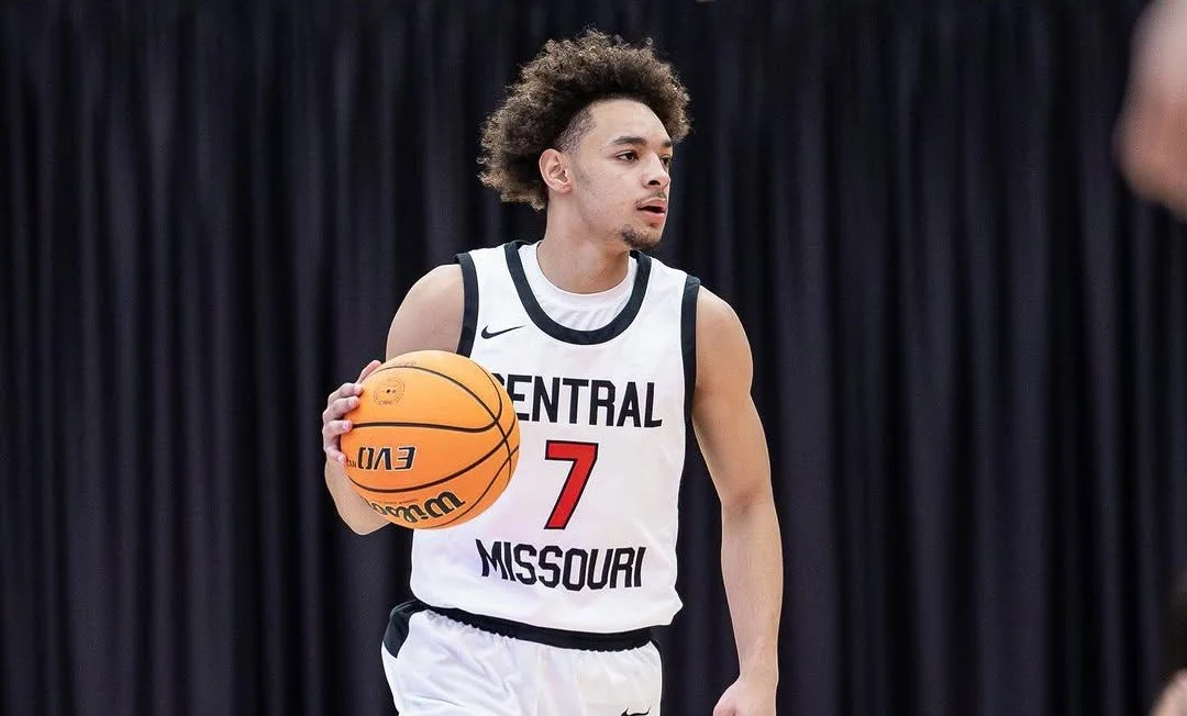 Washington State Signs Division II Star Lazerek Houston