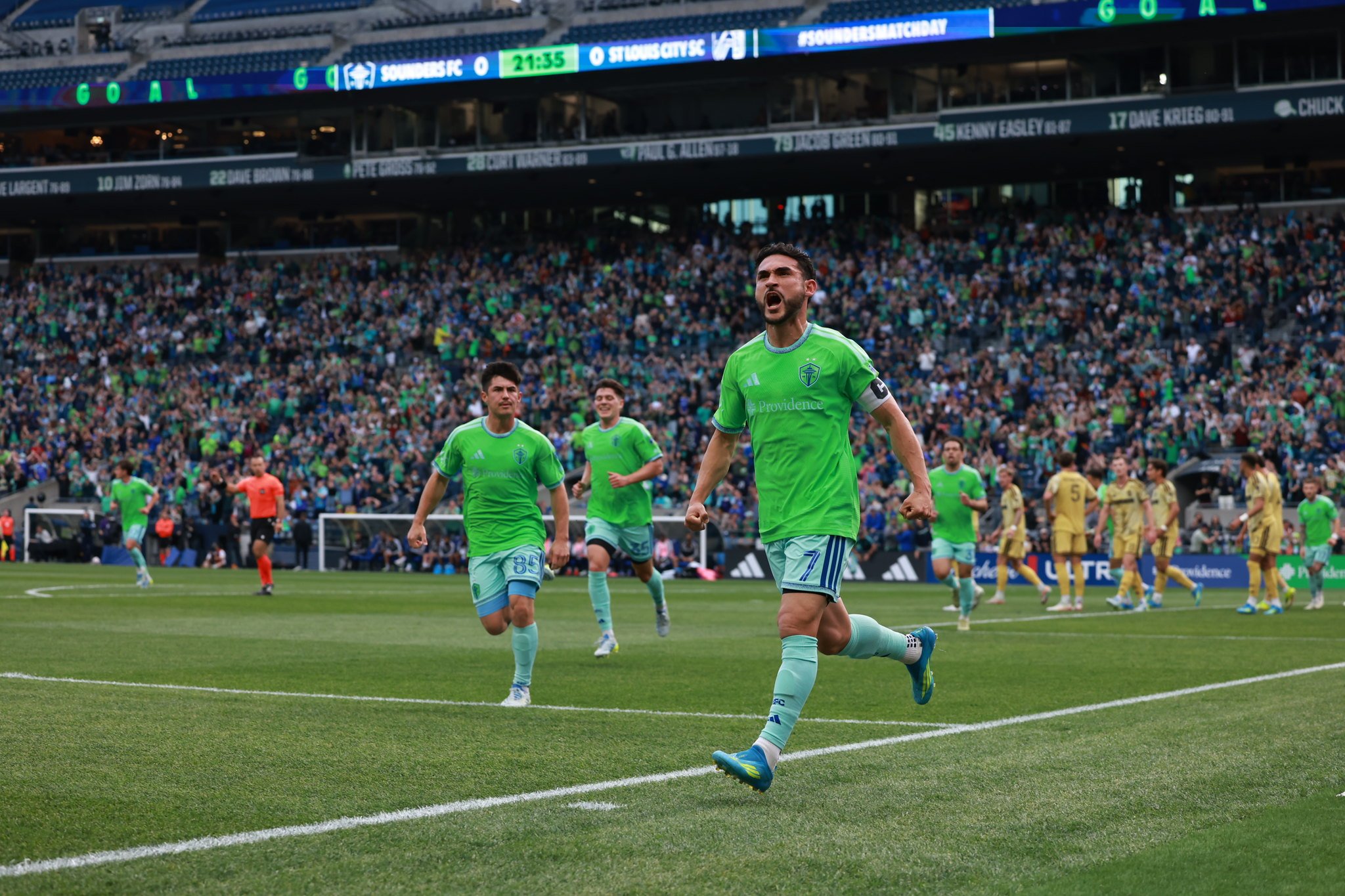 Quick Hits: Sounders Offense Hits Season-High Four Goals vs. St. Louis