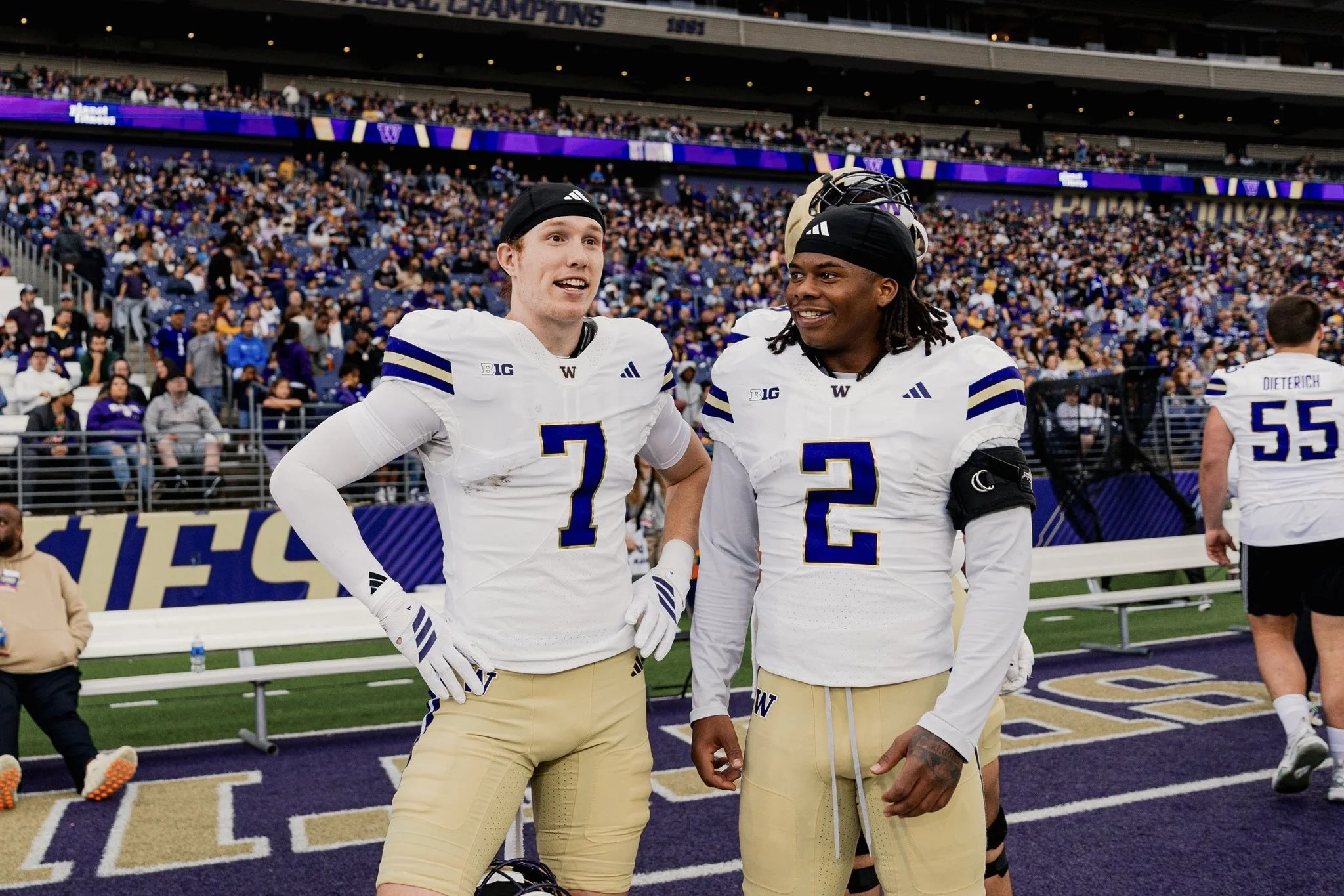 Defense Rules Huskies ‘Dawgs After Dark’ Spring Game