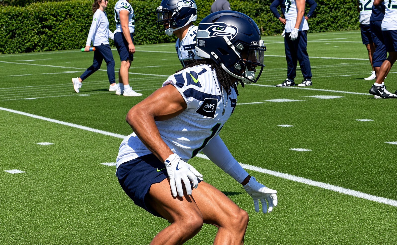 WATCH: Defense Dominates Red Zone-Heavy Day 3 of Seahawks Minicamp