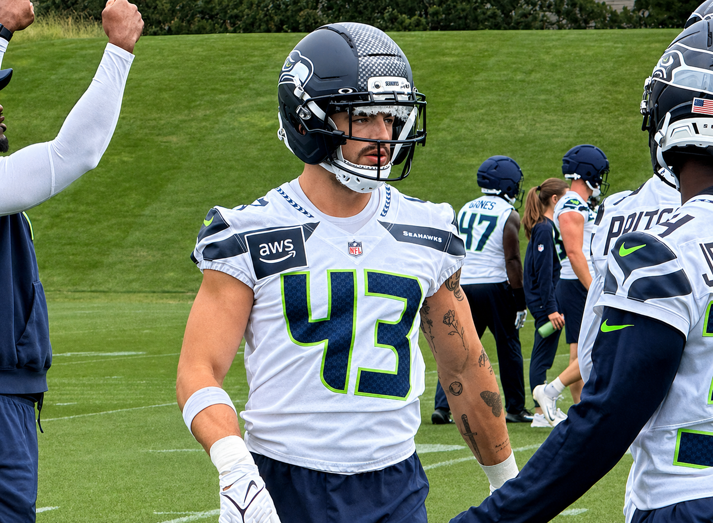 Ranking Seahawks: Maxen Hook, Practice Squad Returnees Highlight No. 85-81