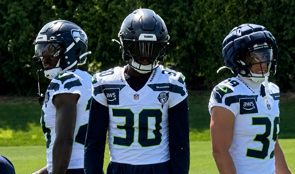 Ranking Seahawks: Bobby Hart, AJ Finley Among Seasoned Vets Seeking Roster Spot in No. 80-76