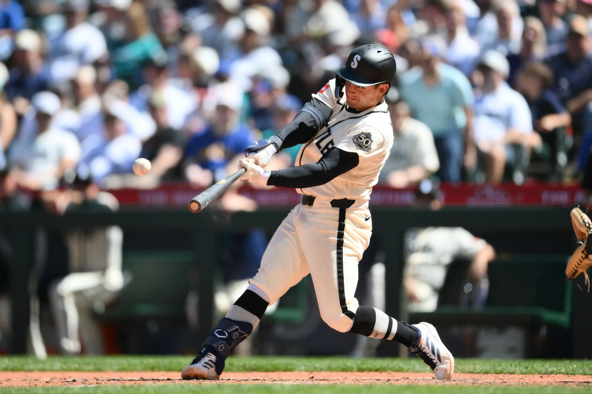 Mariners Build Momentum Ahead of Trade Deadline, Clinch Series Win With 6-3 Win vs. Giants