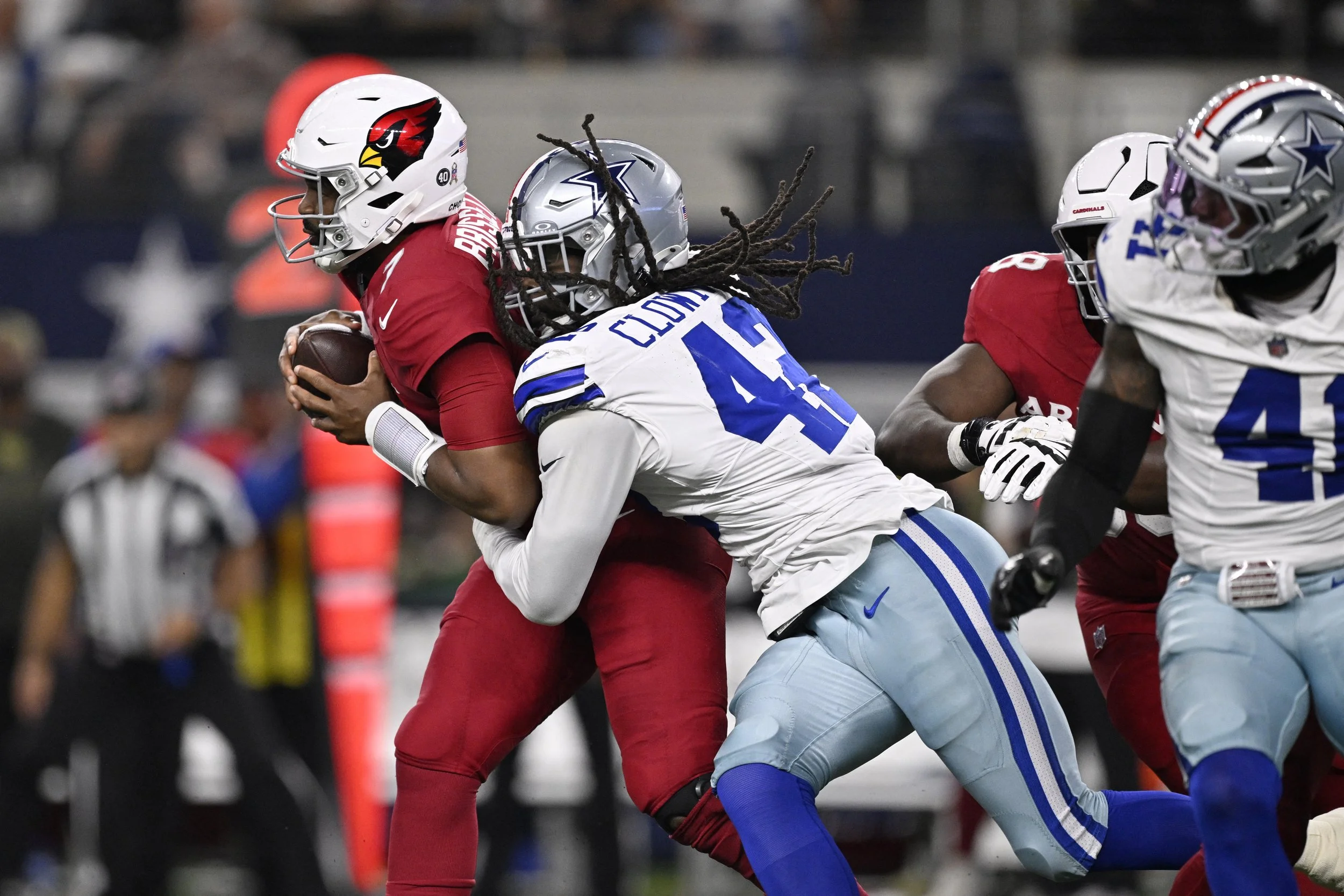 Will Stars Align for Jadeveon Clowney, Seahawks Reunion?