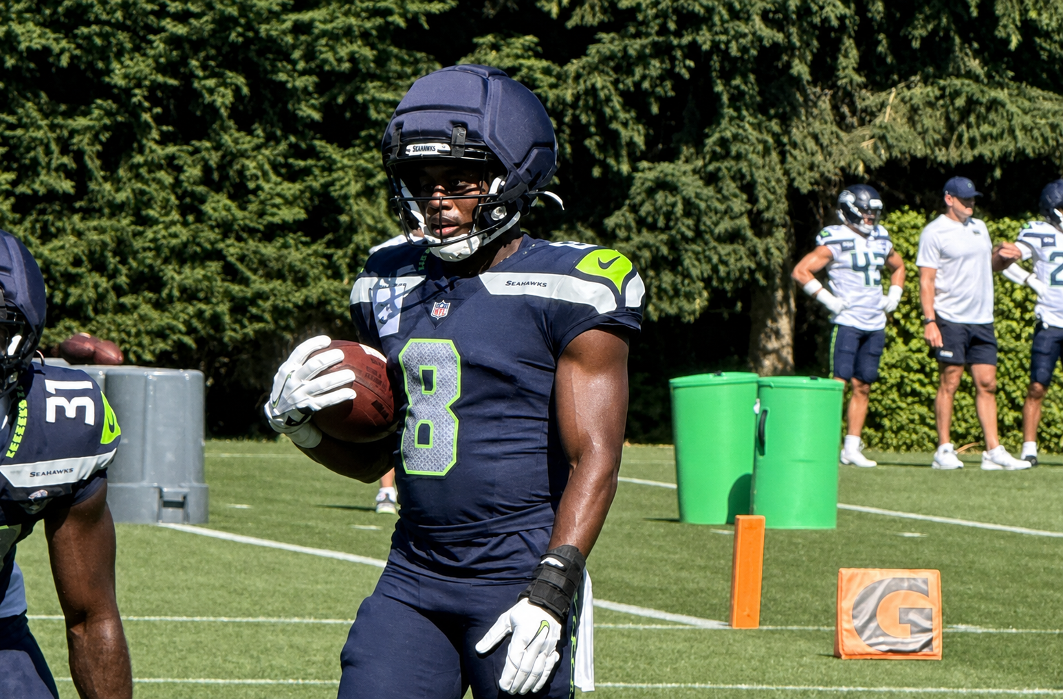 Camp Takeaways: Running Backs to Take on Bigger Role in Seahawks’ Passing Game Under Brian Fleury