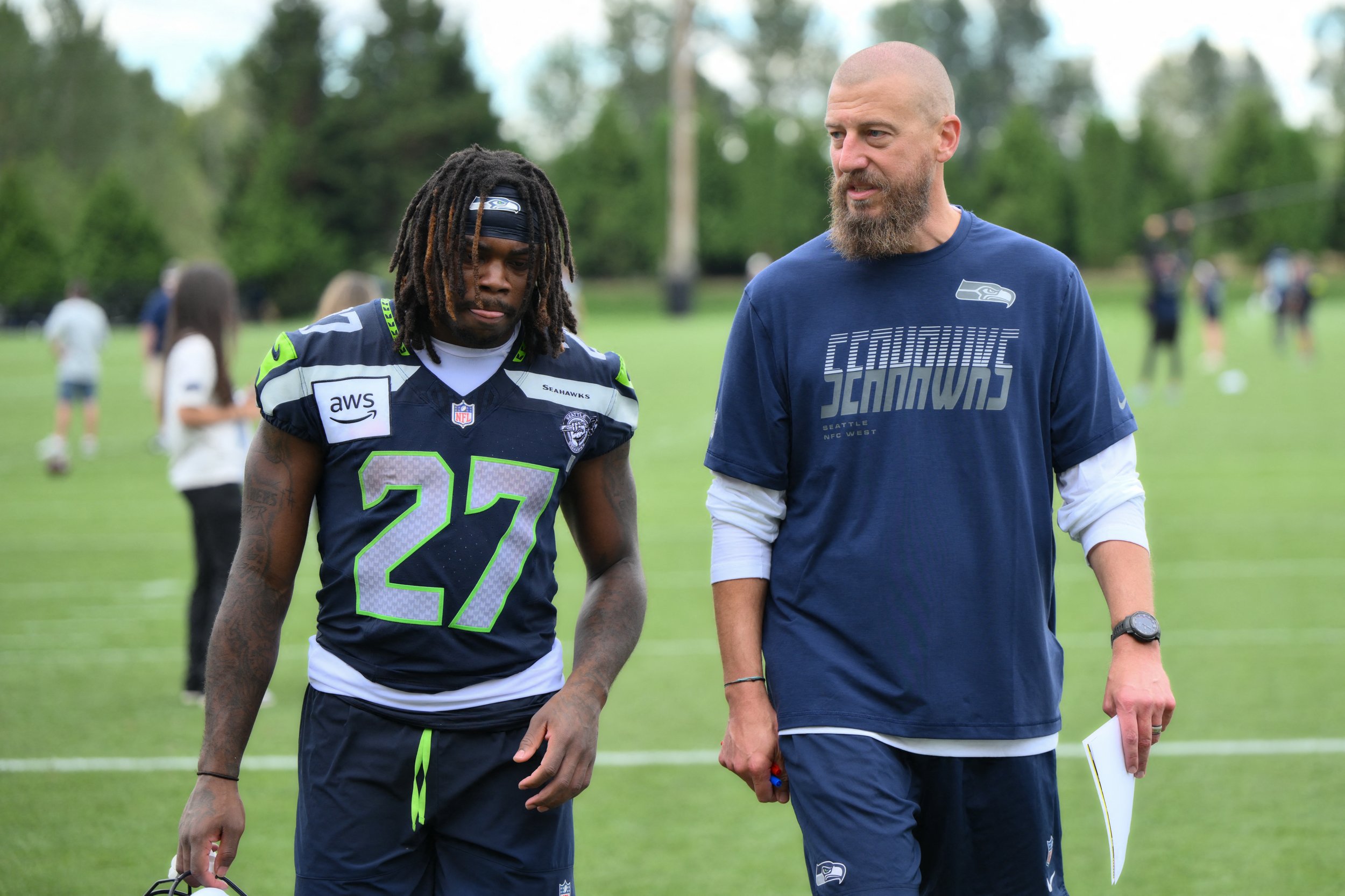 Camp Takeaways: Jalen Milroe Continues to Impress, Seahawks Ready to Use Multitude of 2-Back Sets