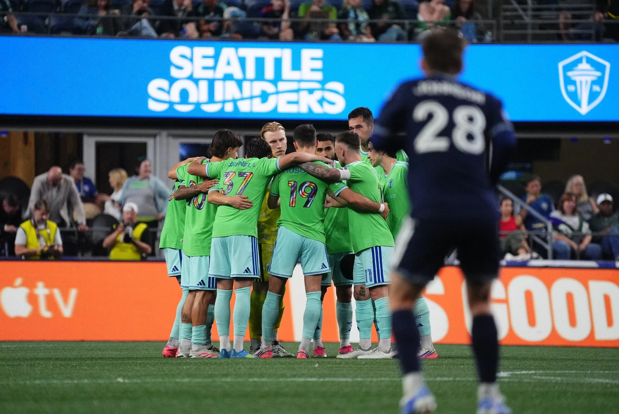'Everything's On the Table:' Sounders' Schmetzer May Need Some Outside Help