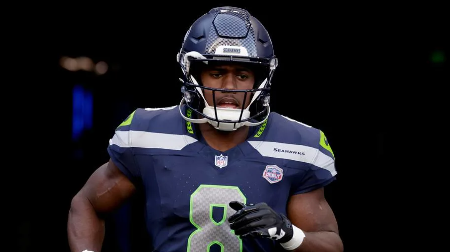 Jadarian Price Awaits ‘Special’ Irish Reunion as Seahawks Face Jeremiyah Love, Cardinals