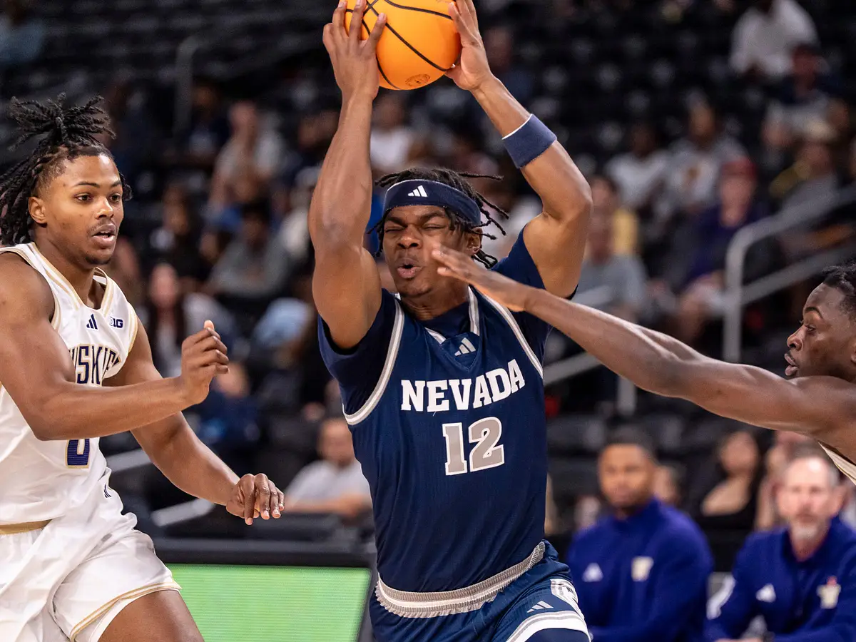 Washington Adds Veteran Guard Tayshawn Comer to Bolster Backcourt
