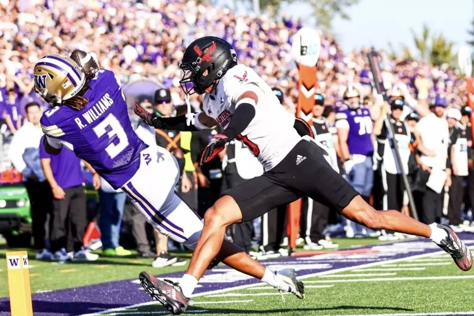 Huskies Dominate Eastern Washington, Leave Unanswered Questions