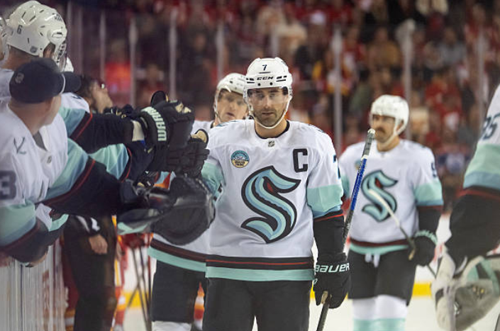 Analysis: Jordan Eberle, Kraken Get Offensive in 6-1 Season-Opening Win Over Flames