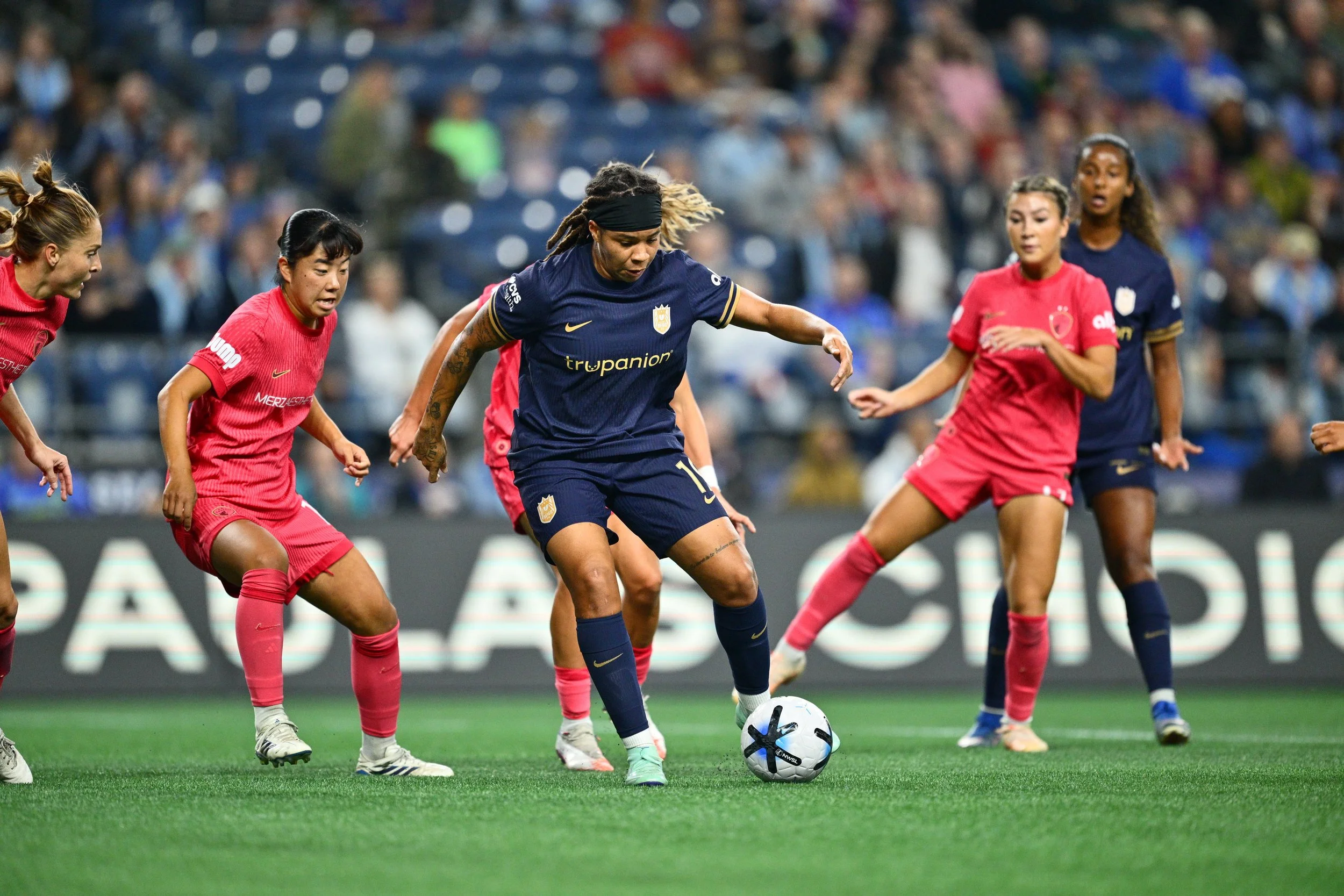 Reign Fall Out of NWSL Playoff Picture in 1-0 Home Loss to Courage