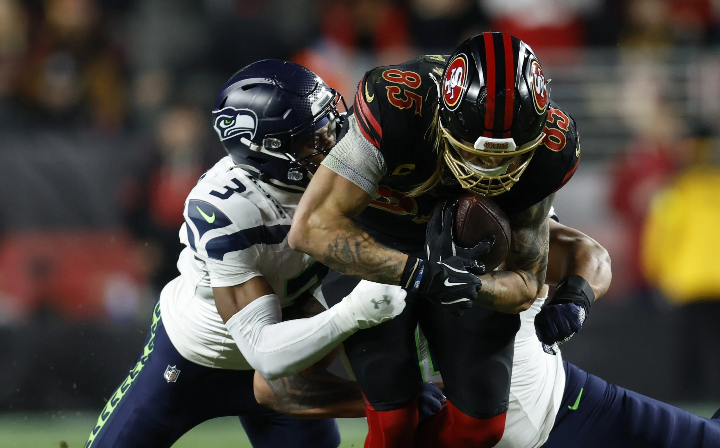 Seahawks Defend ‘Every Blade of Grass’ in 13-3 Win Over 49ers