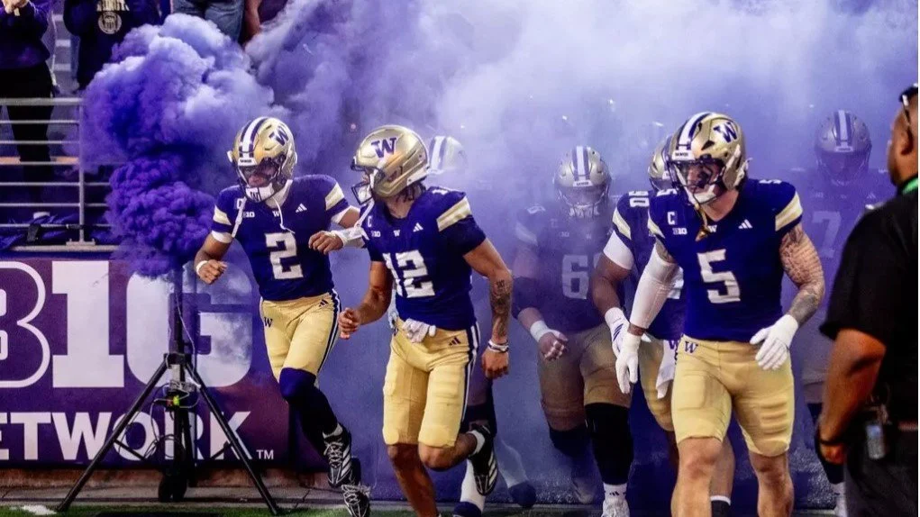 Washington Huskies, Boise State Headed to LA Bowl, According to Report