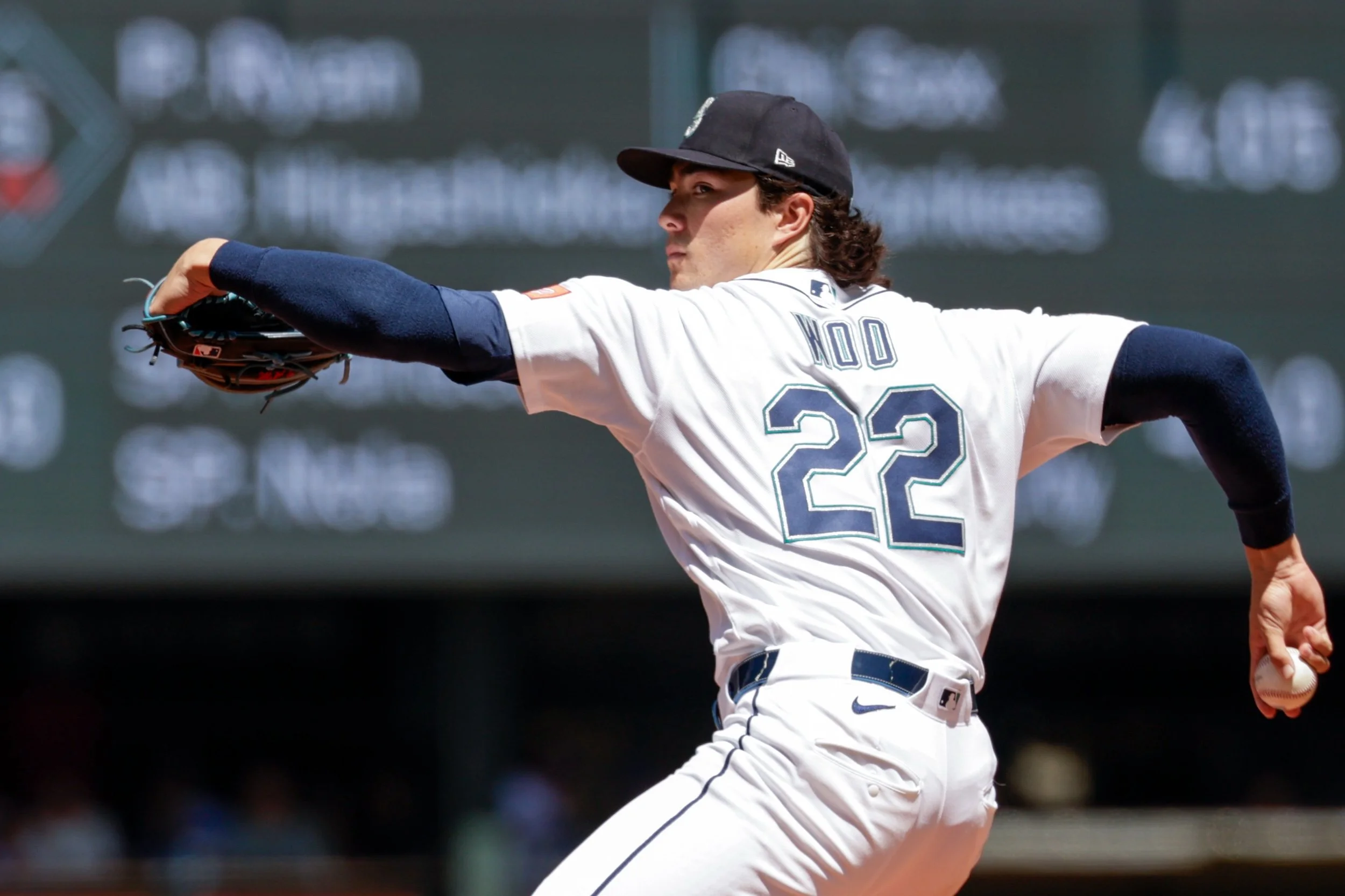 Bryan Woo Burns Through Baltimore Lineup, Mariners Win Series