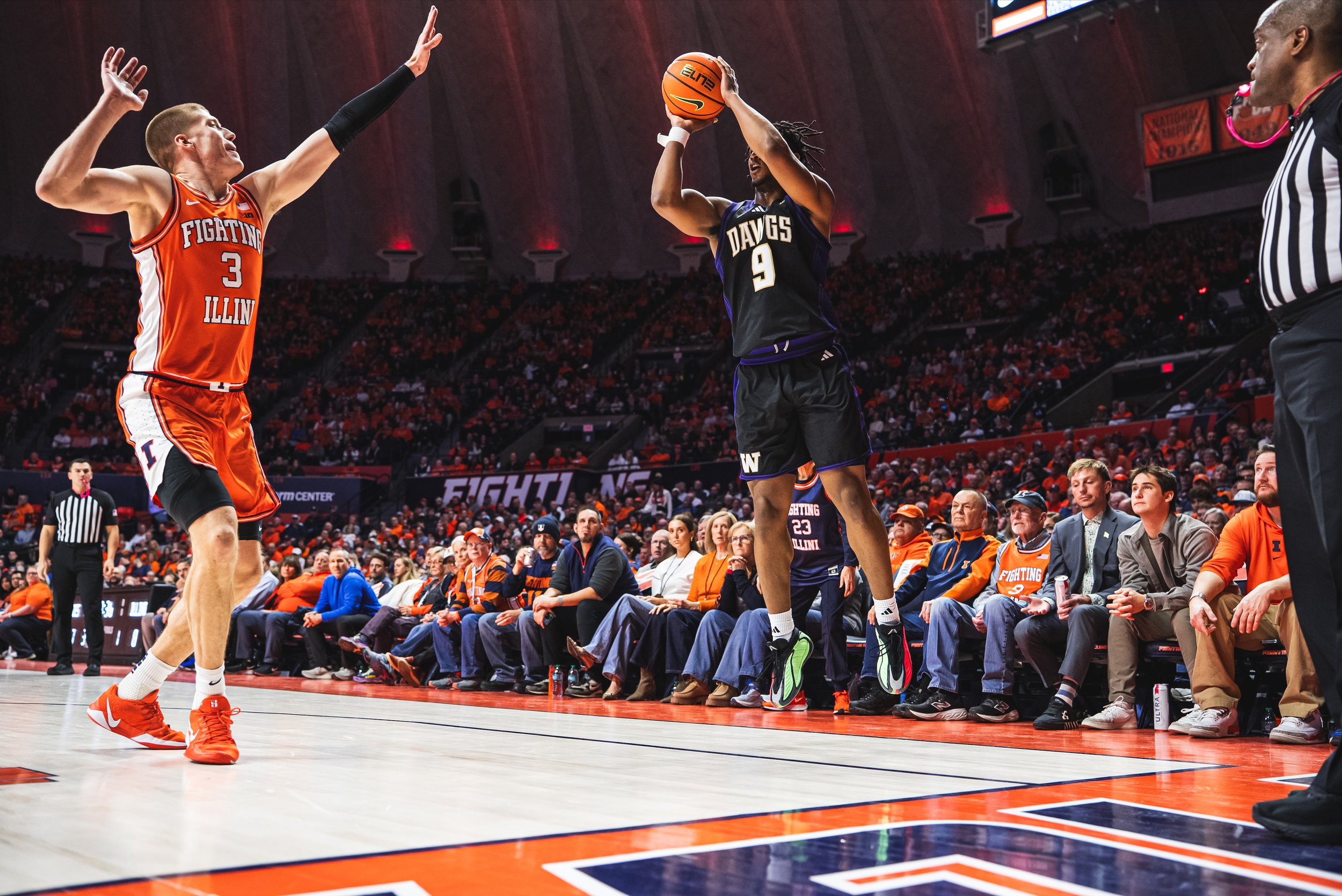 Washington’s Shooting Woes Lead to 75-66 loss at No. 9 Illinois