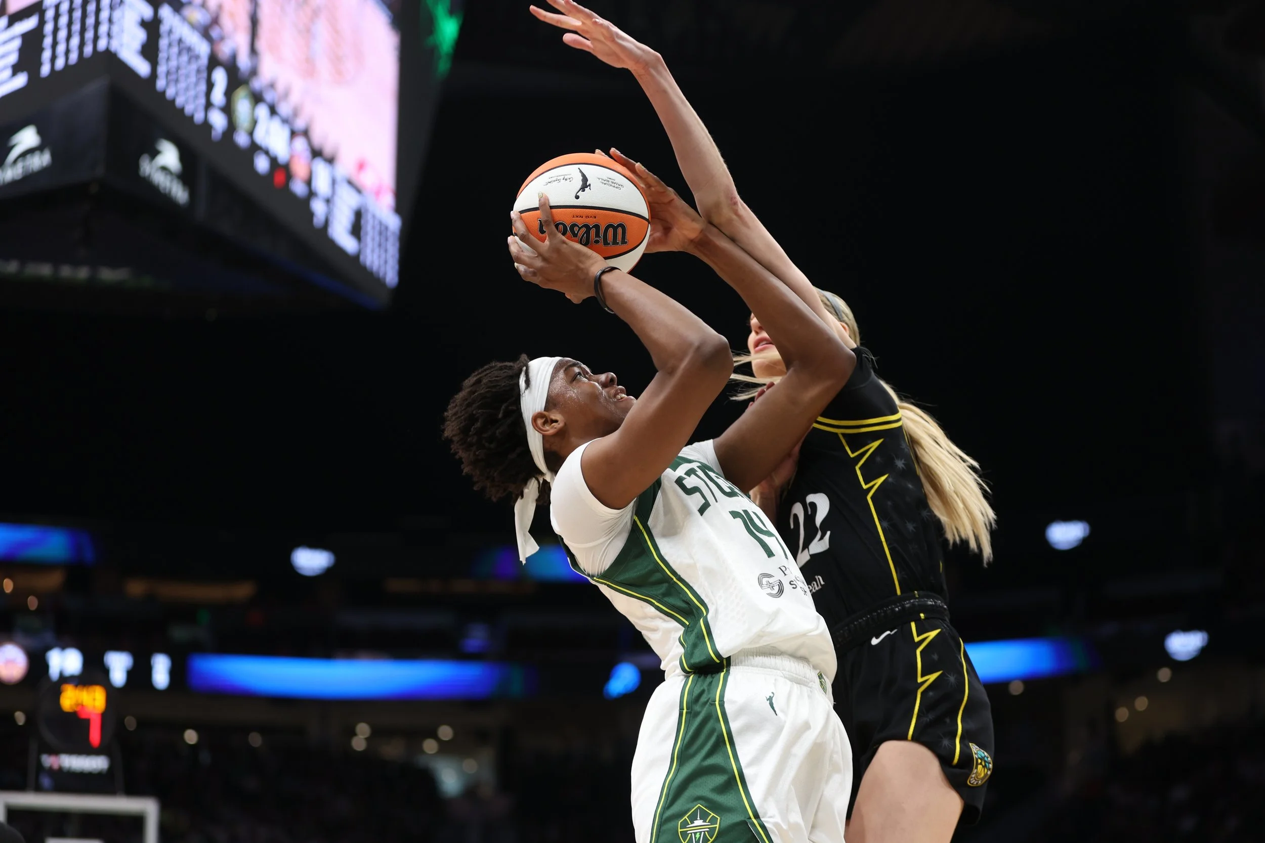 Instant Takeaways: Storm Fall Back to Earth in Blowout Loss to Sparks