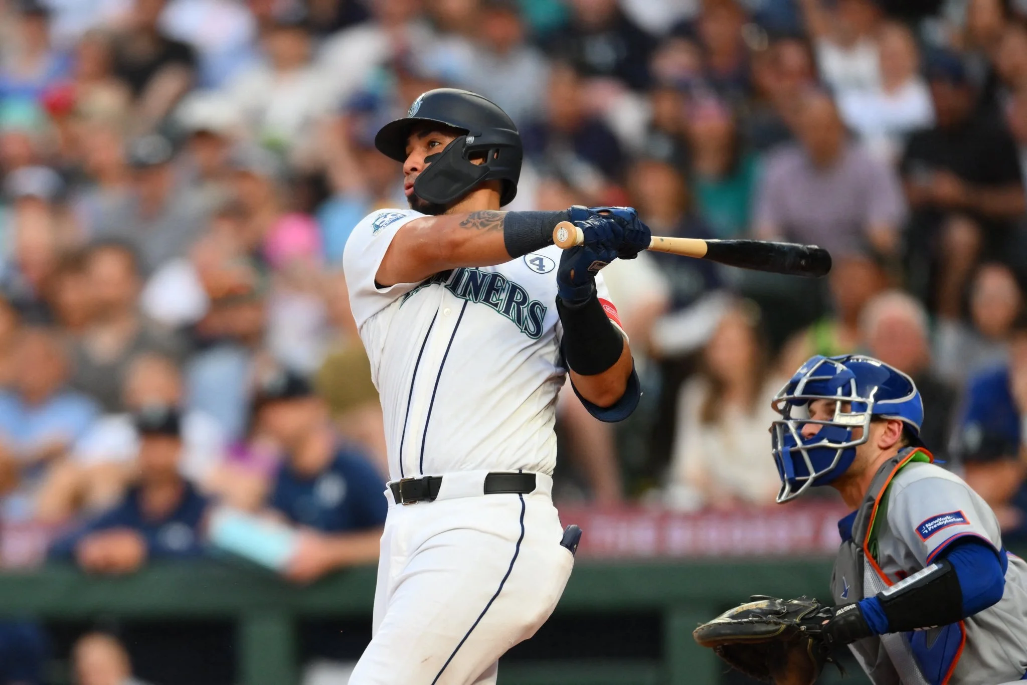 Pereda, Mariners Clobber Mets 8-3; Win Streak Extends to Eight