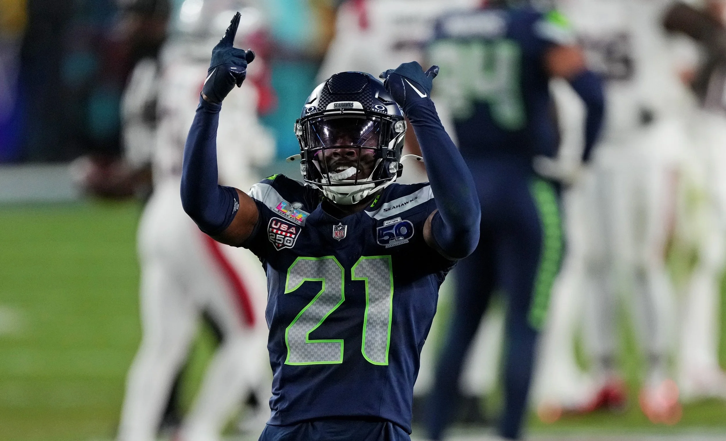 ‘Battle Tested’ Seahawks Suffocate Patriots, Cement Place as All-Time Great Defense in Super Bowl Win