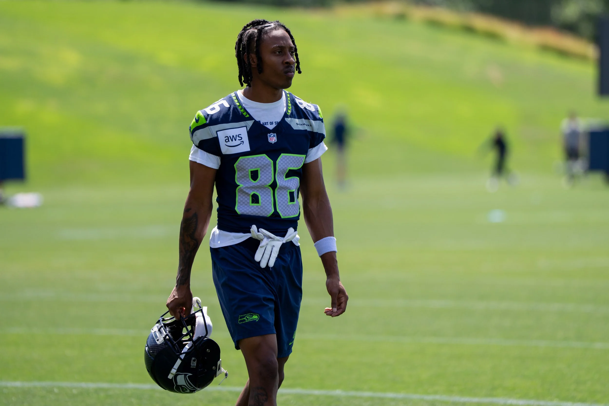 Analysis: Investigating Seahawks’ Key Offensive Position Battles Entering OTAs