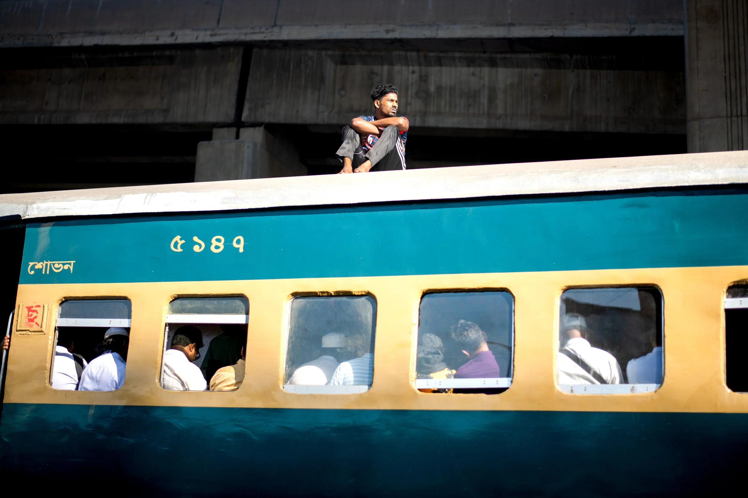 Dhaka Train.jpg