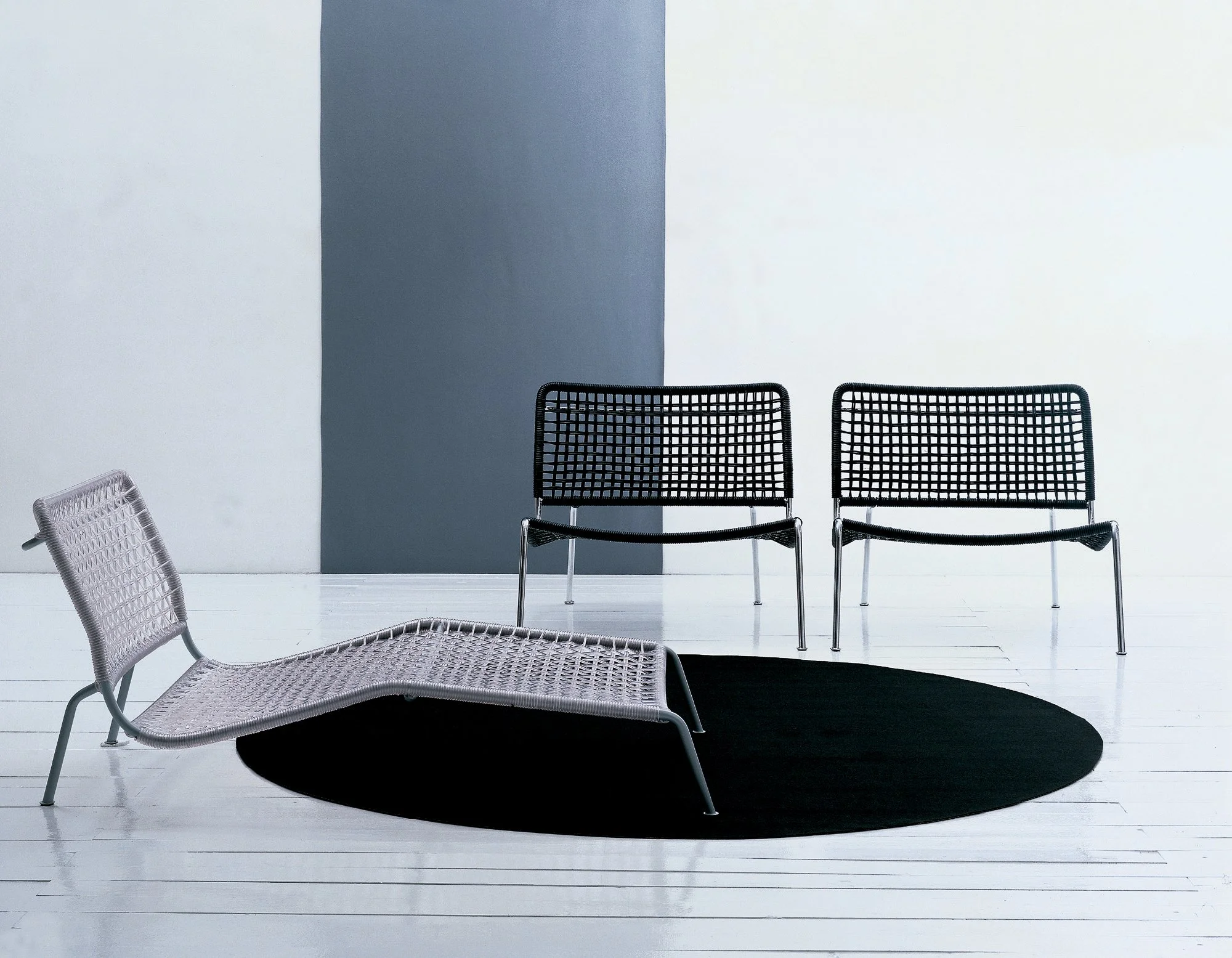 Frog chair by Piero Lissoni for Living Divani, low woven lounge chair. Available at Salone Las Vegas