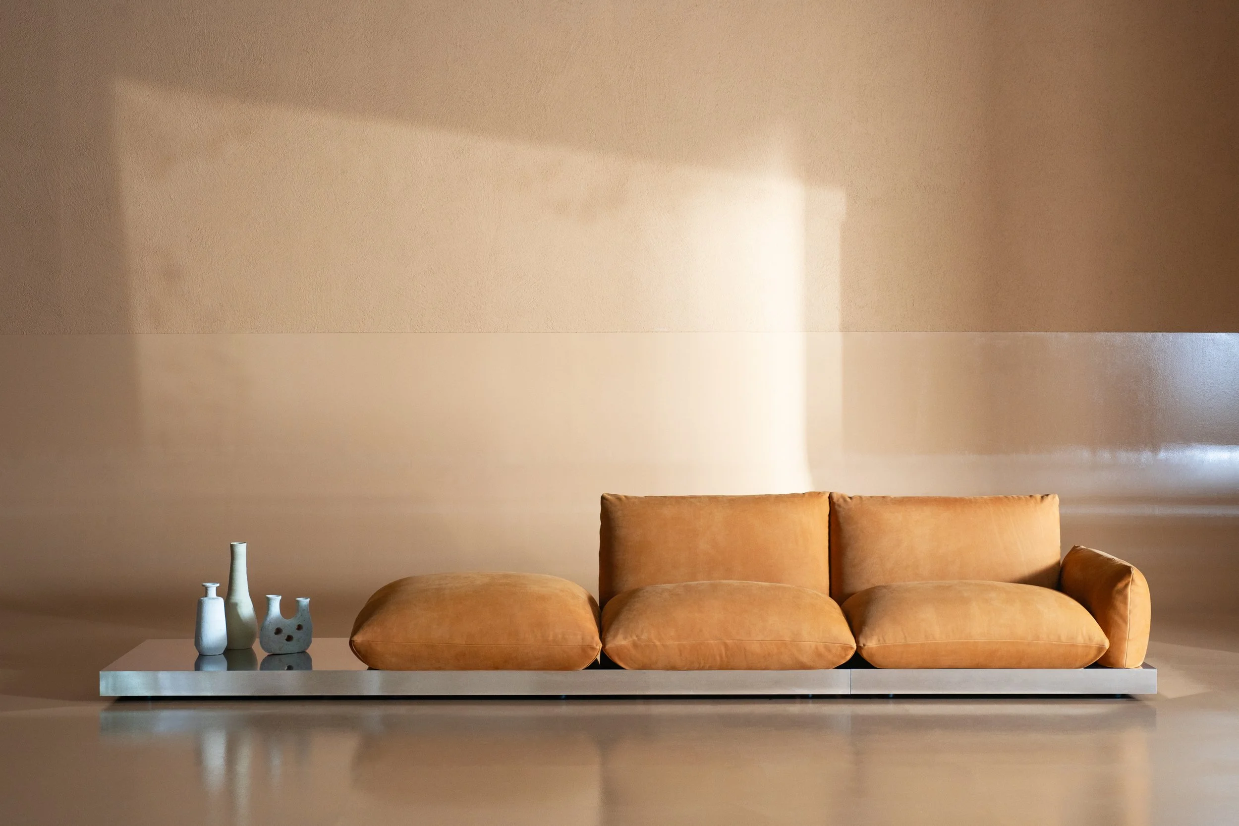 Baxter Aura leather sofa - luxury Italian furniture at Salone Las Vegas