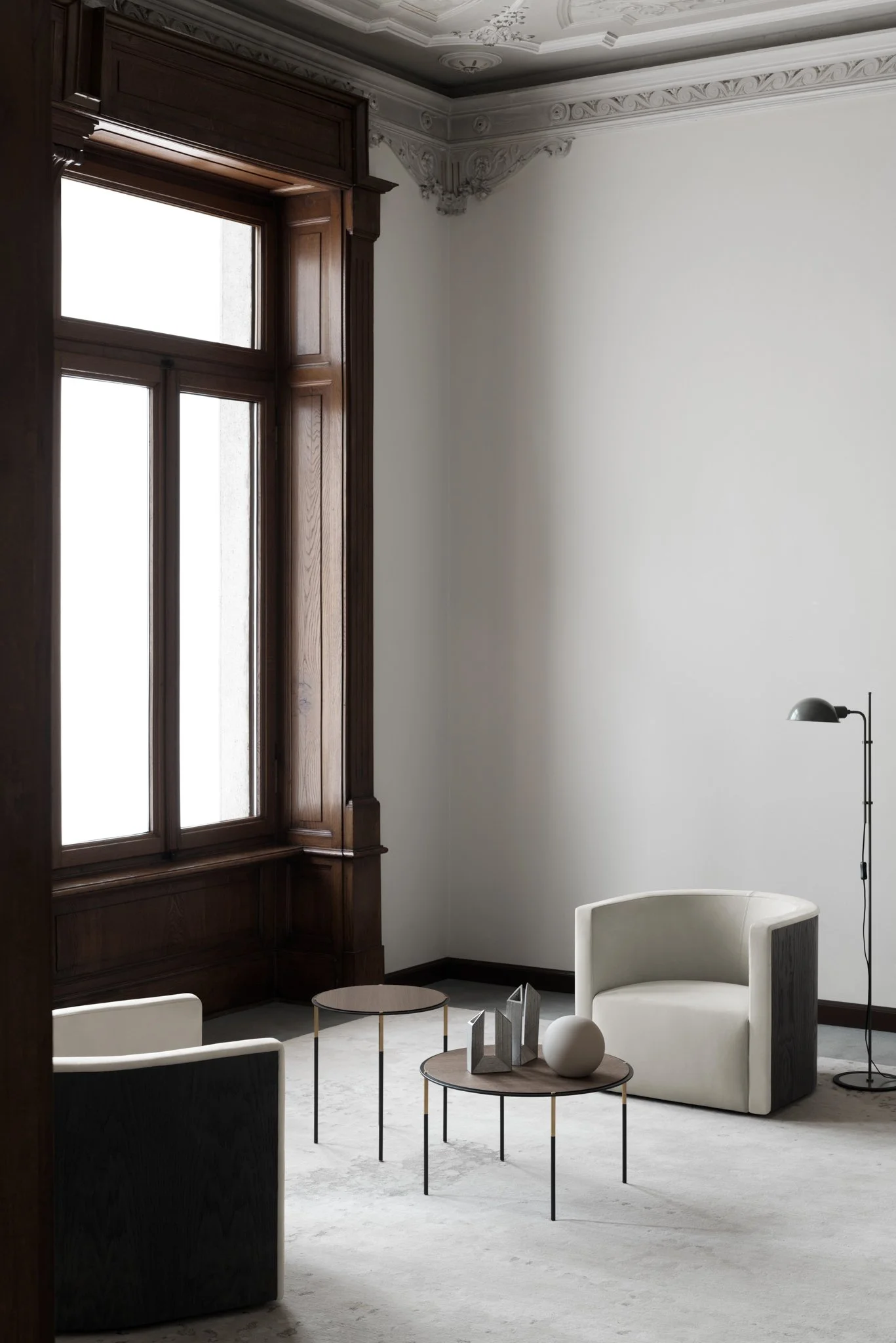 Living Divani | High-end Italian Furniture — Salone
