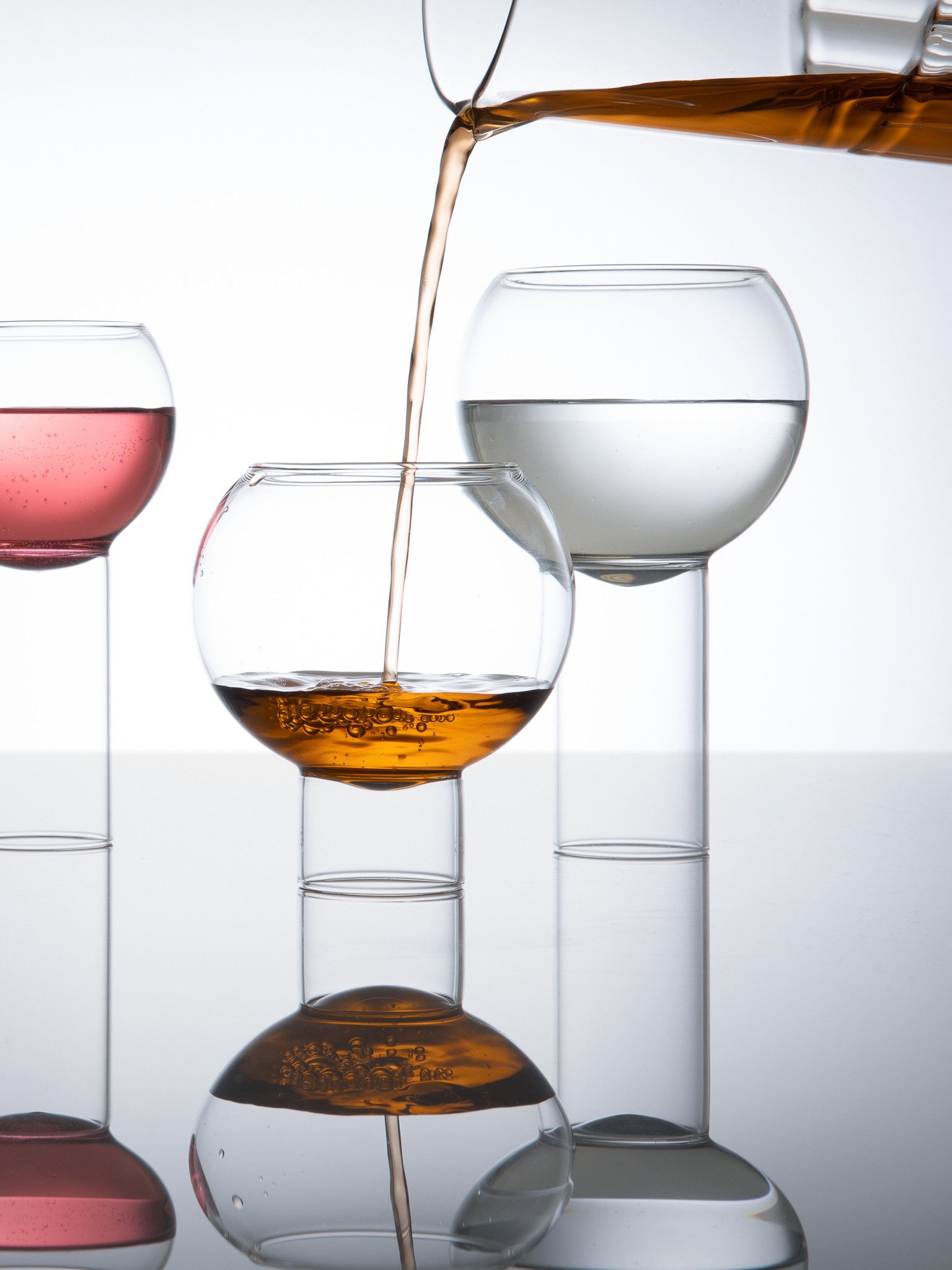 fferrone tulip collection handcrafted glassware at Salone Las Vegas